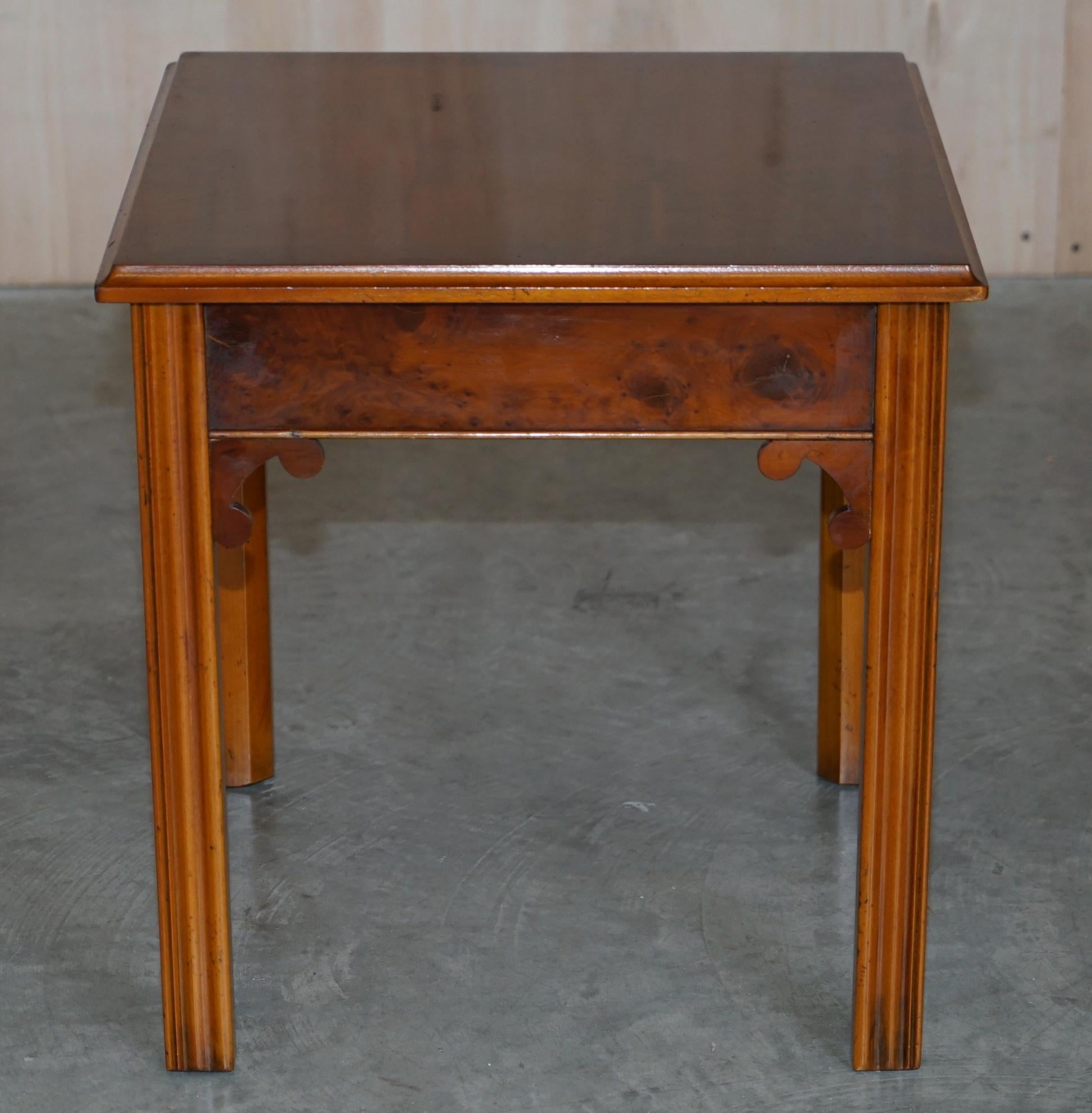 Lovely Vintage Burr Yew Wood Side End Lamp Wine Table with Chippendale Arches For Sale 7
