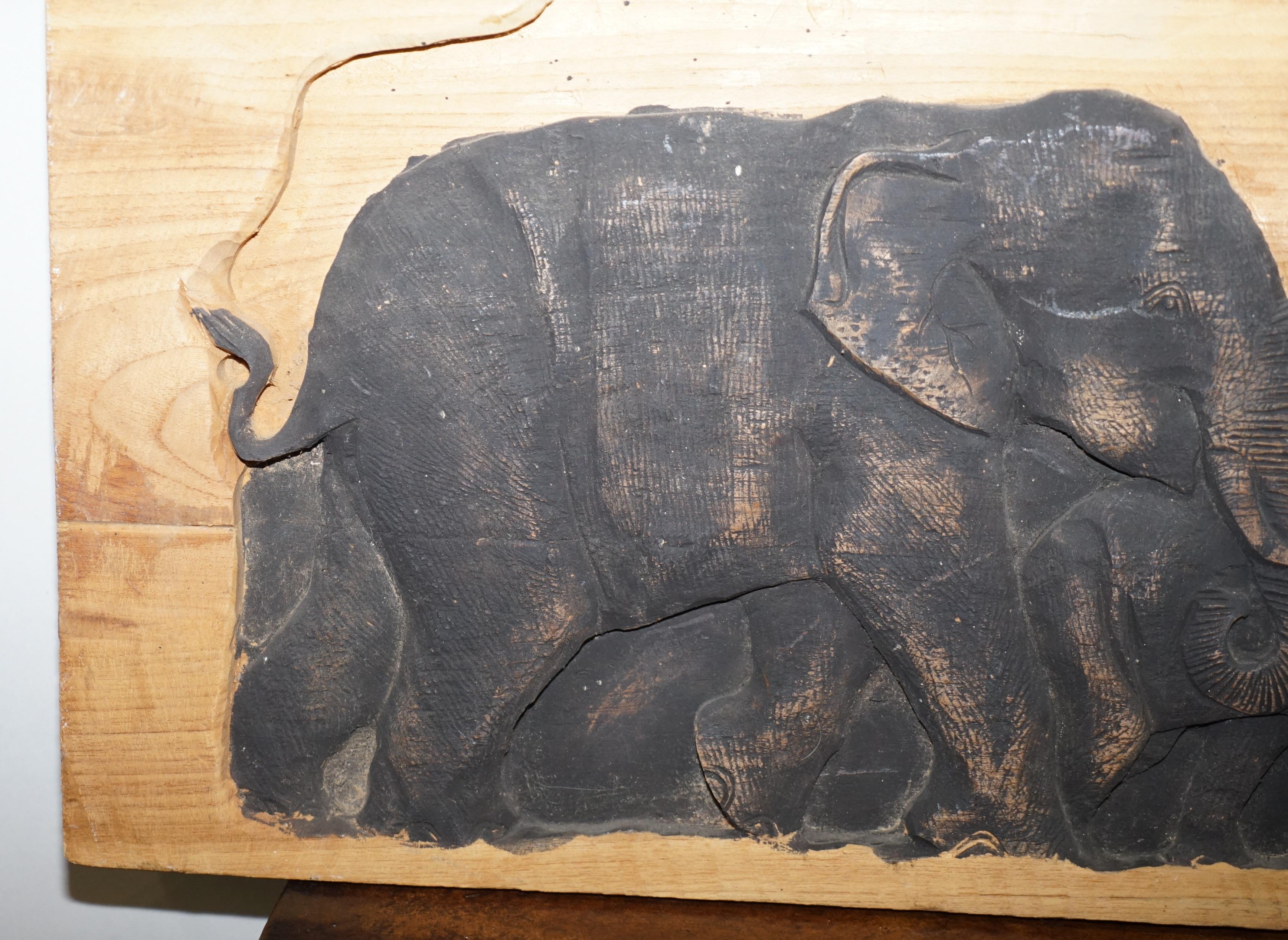 Lovely Vintage Carved Wood Display Depicting a Herd of Elephants, circa 1960s For Sale 2