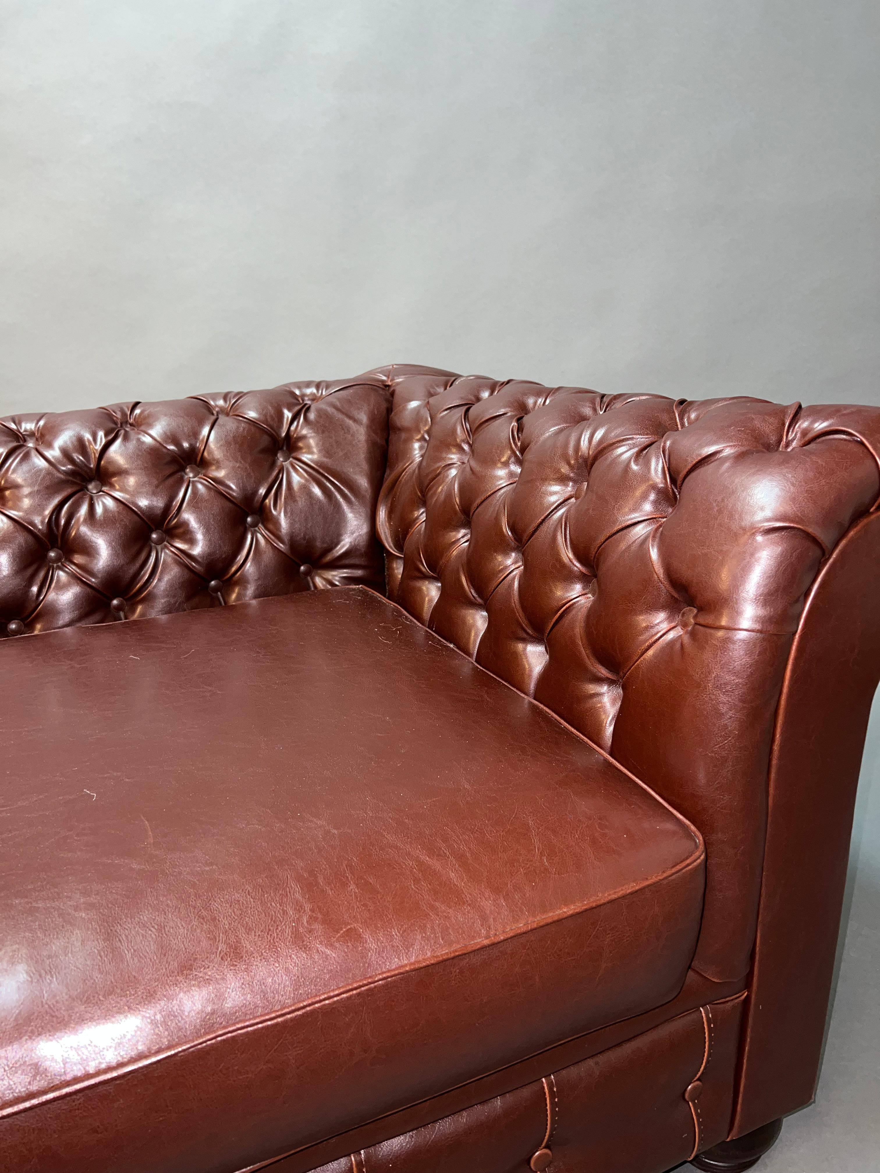leather chesterfield chaise lounge