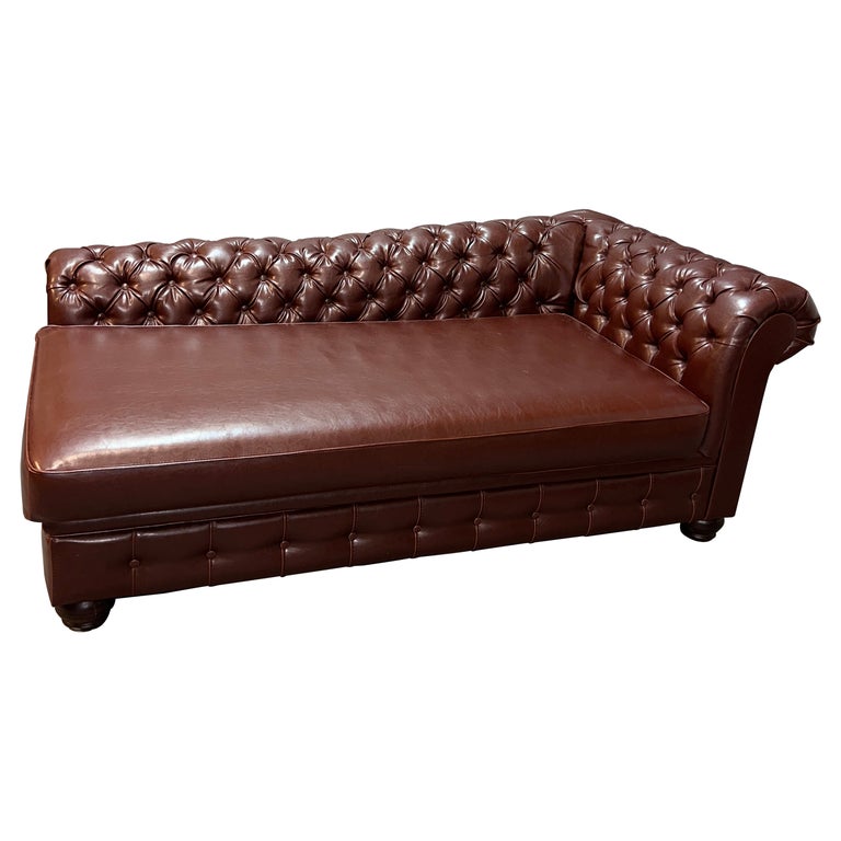Lovely Vintage Chesterfield Brown Leather Look Chaise Lounge
