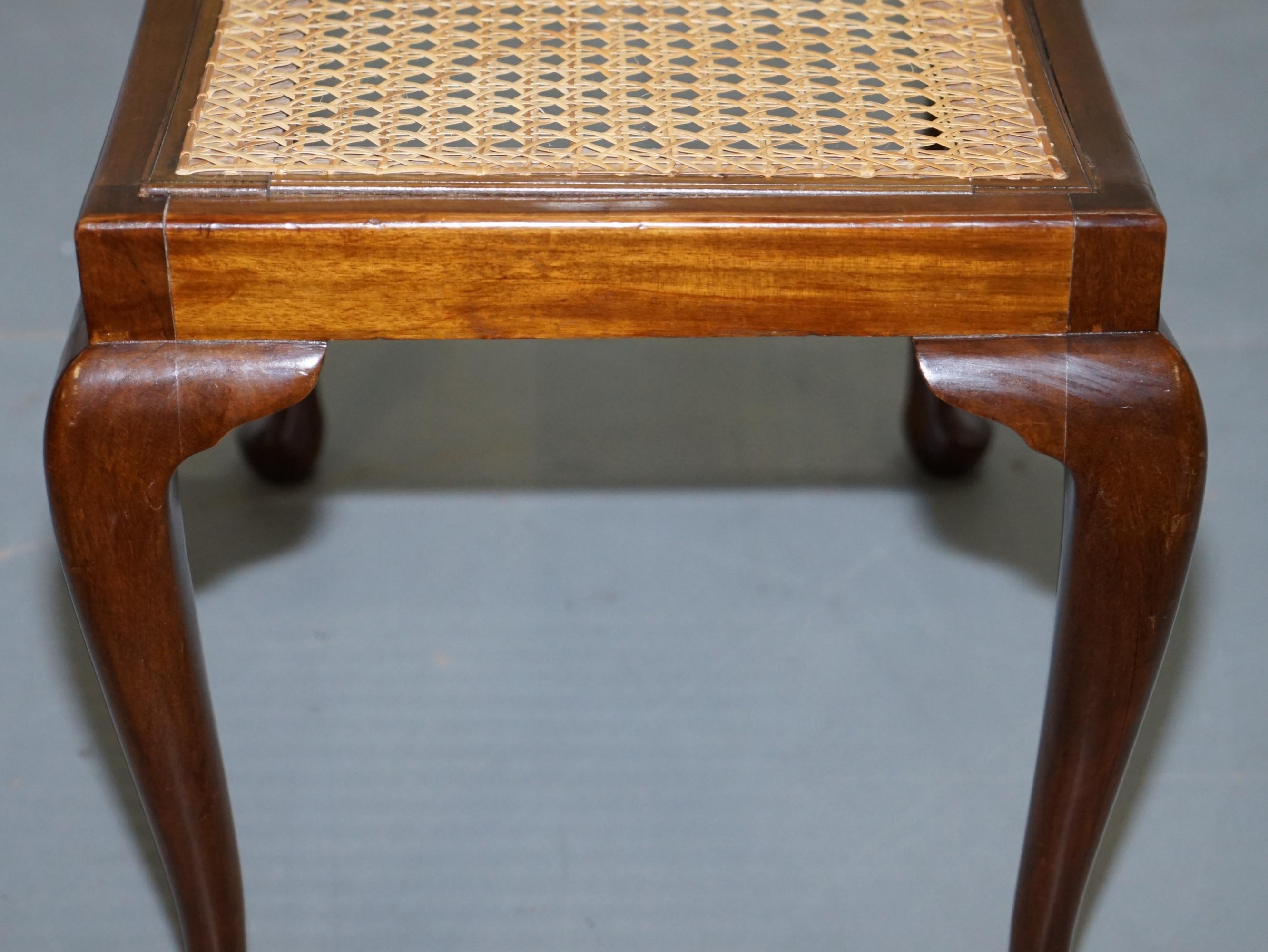 Hand-Crafted Lovely Vintage circa 1940s Rattan Berger Bench Stool Seat with Cabriolet Legs