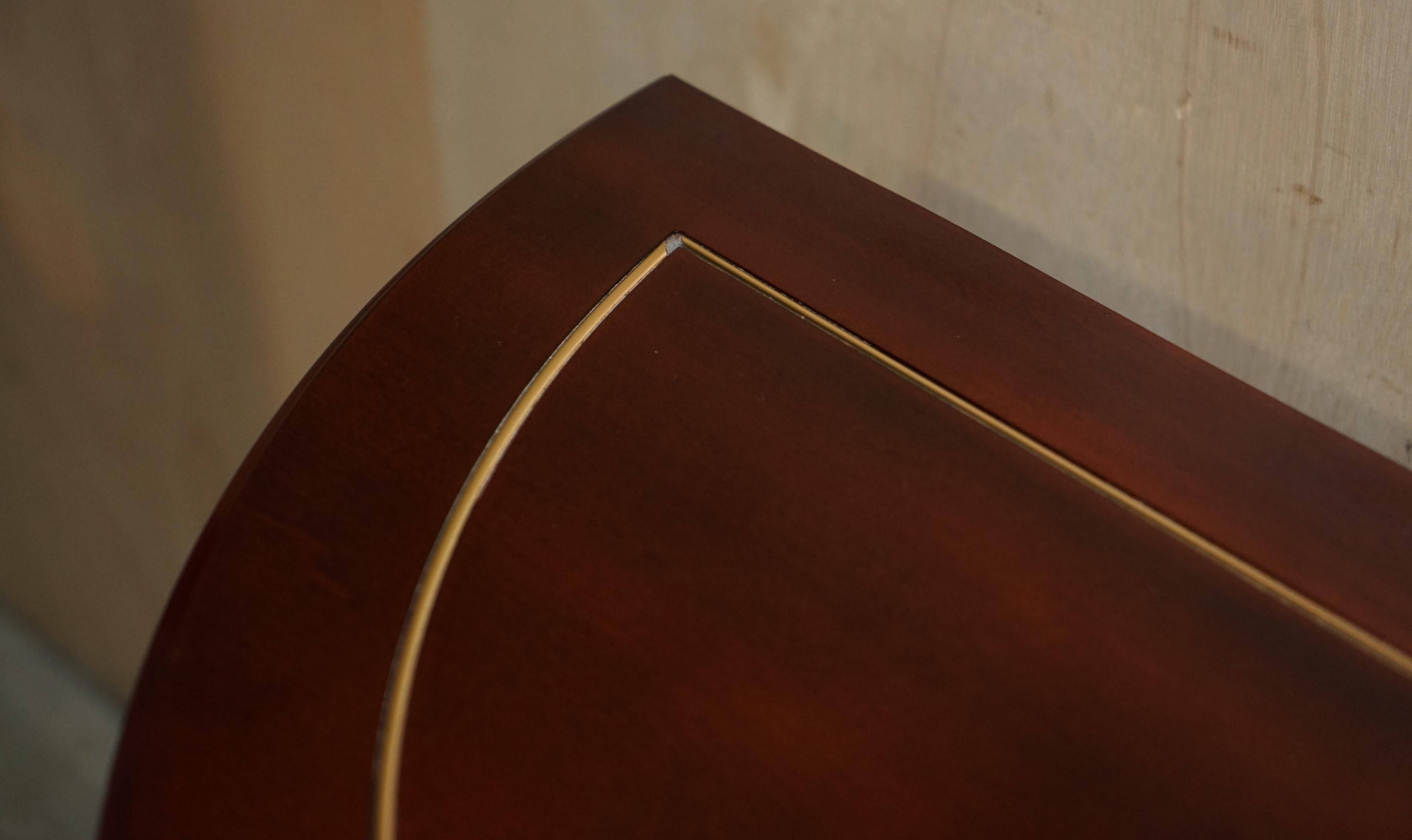 Jolie table console Demi Lune avec un seul tiroir en bois de feuillus flammé en vente 3