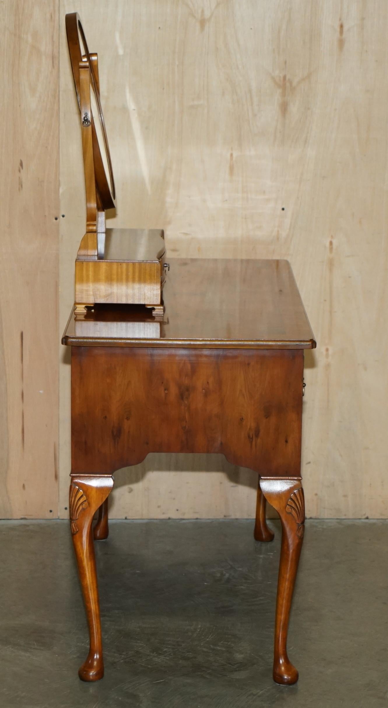 LOVELY VINTAGE ENGLISH BURR WALNUT DRESSING TABLE, MIRROR AND SiDE CHAIR For Sale 2