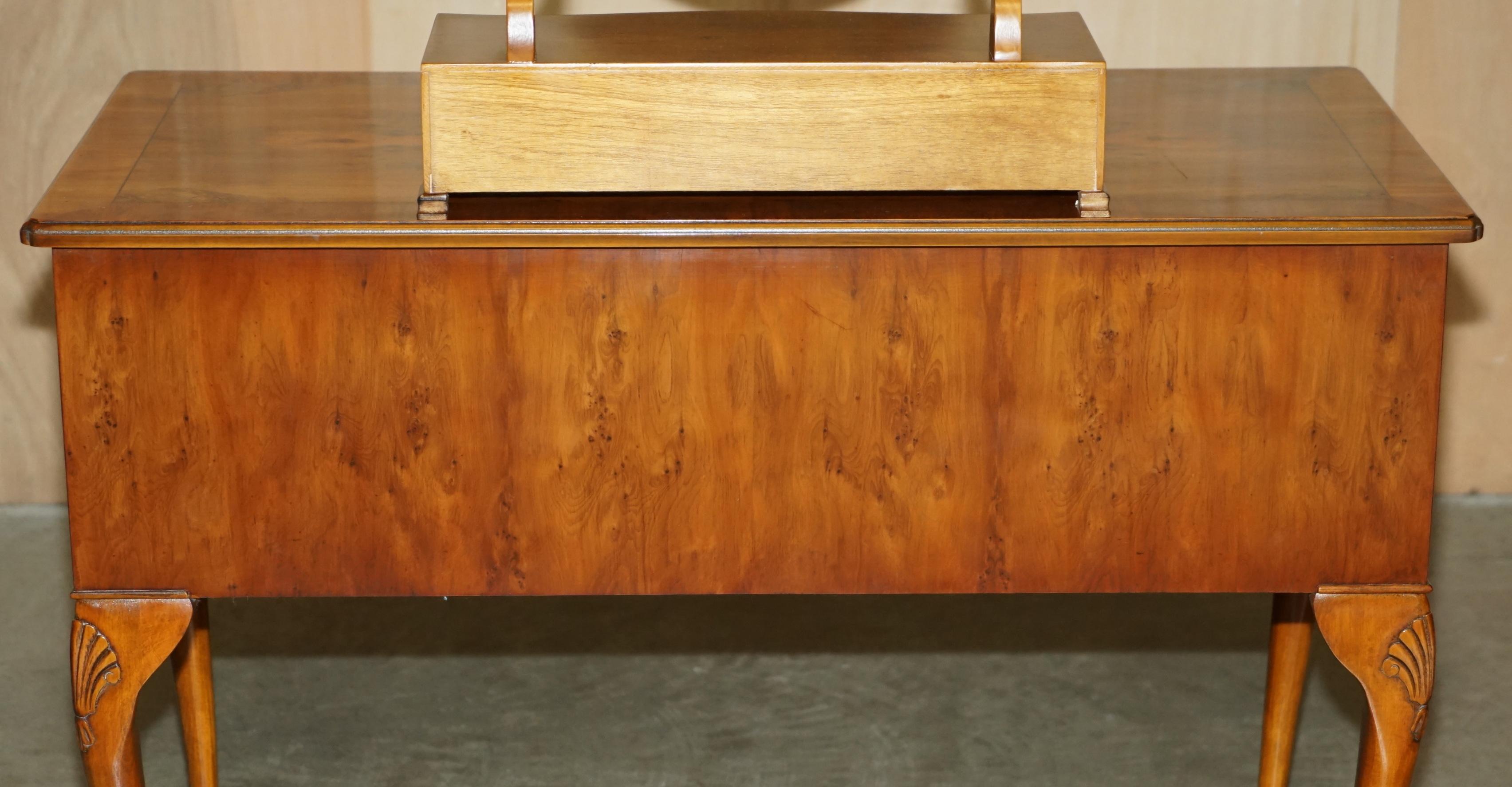 LOVELY VINTAGE ENGLISH BURR WALNUT DRESSING TABLE, MIRROR AND SiDE CHAIR For Sale 5