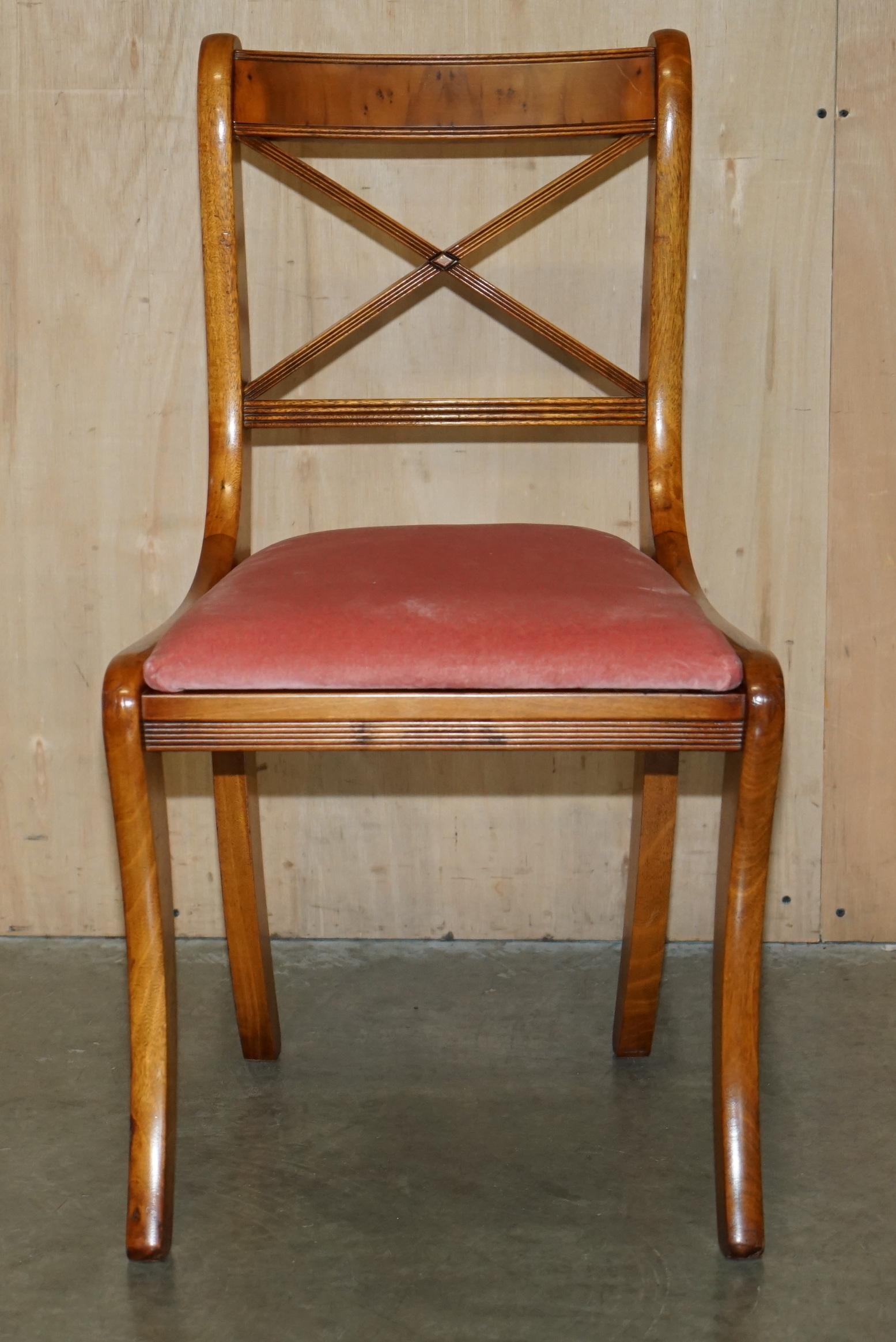 LOVELY VINTAGE ENGLISH BURR WALNUT DRESSING TABLE, MIRROR AND SiDE CHAIR For Sale 11