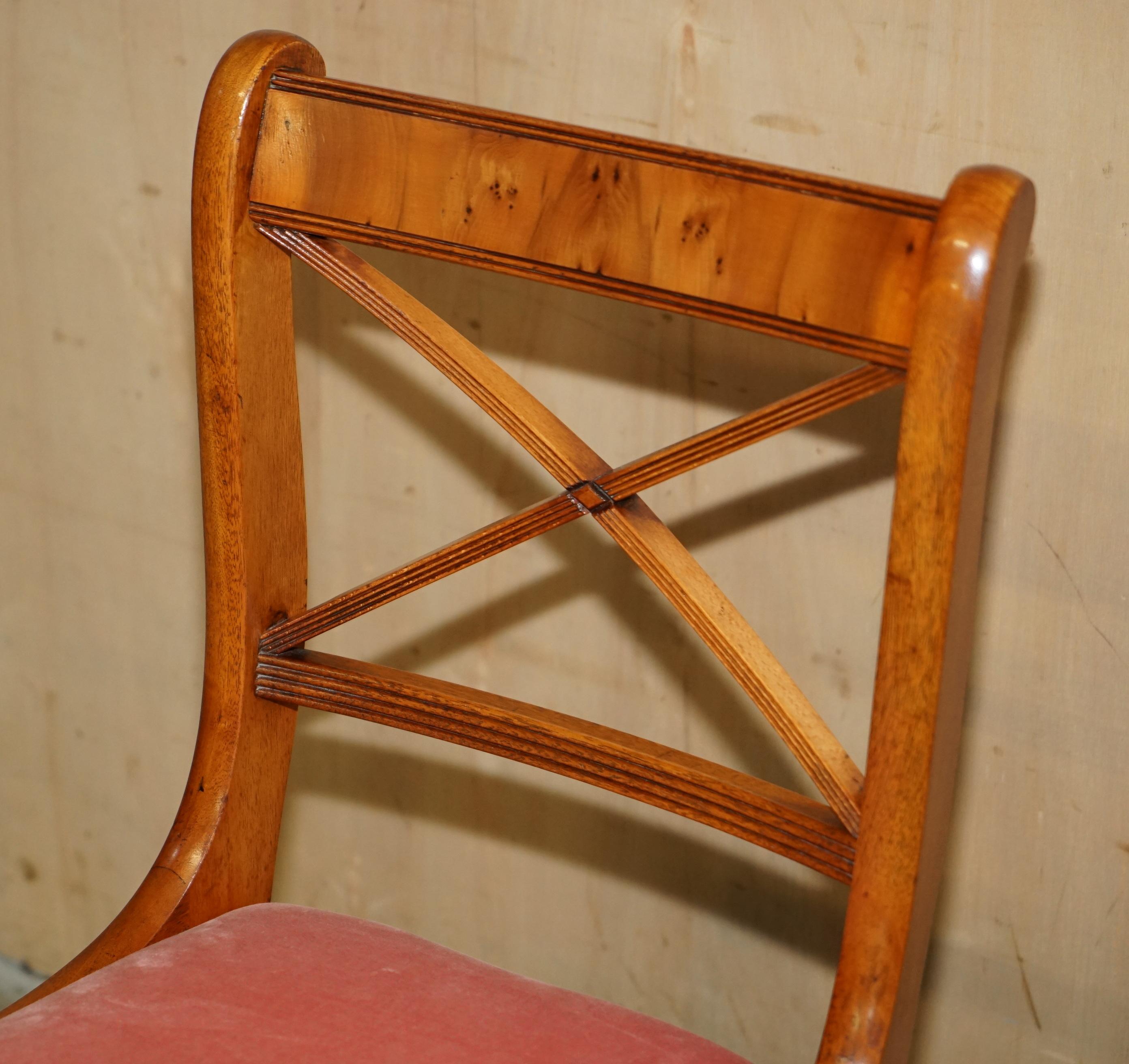 LOVELY VINTAGE ENGLISH BURR WALNUT DRESSING TABLE, MIRROR AND SiDE CHAIR For Sale 12