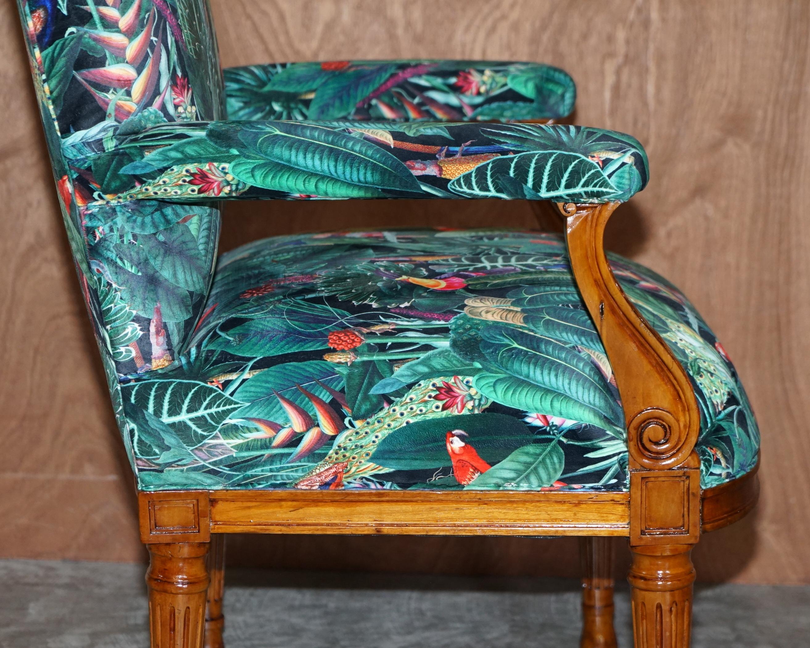 Lovely Vintage English Carver Walnut Armchair with Birds of Paradise Upholstery For Sale 12