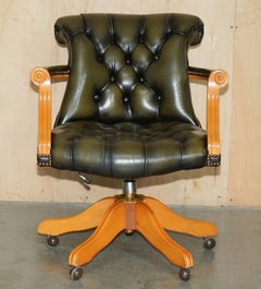 LOVELY ViNTAGE ENGLISH CHESTERFIELD BOTTLE GREEN TUFTED LEATHER CAPTAINS CHAIR