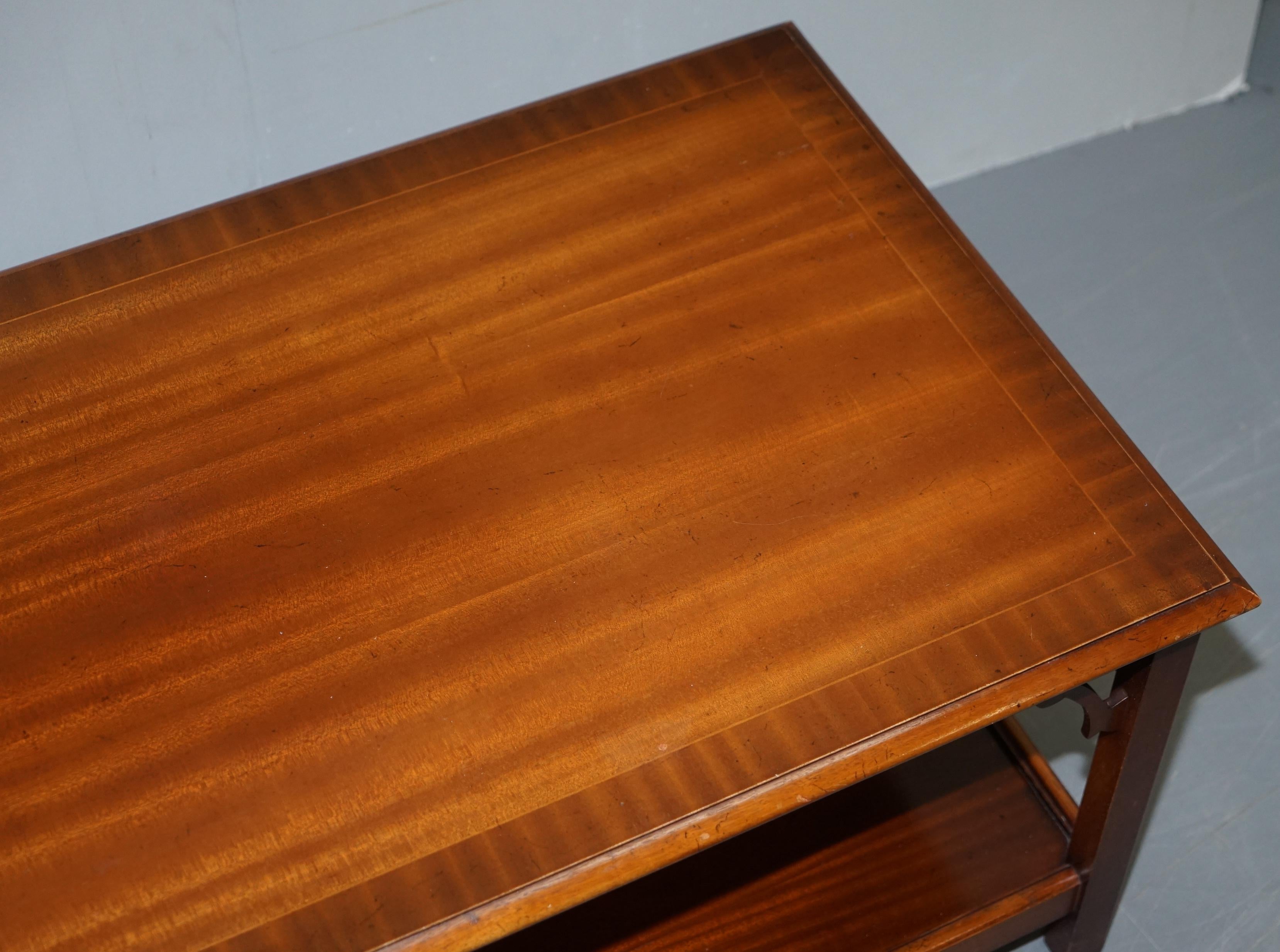 English Lovely Vintage Flamed Hardwood Bradley Furniture Long Coffee Table Nice Design