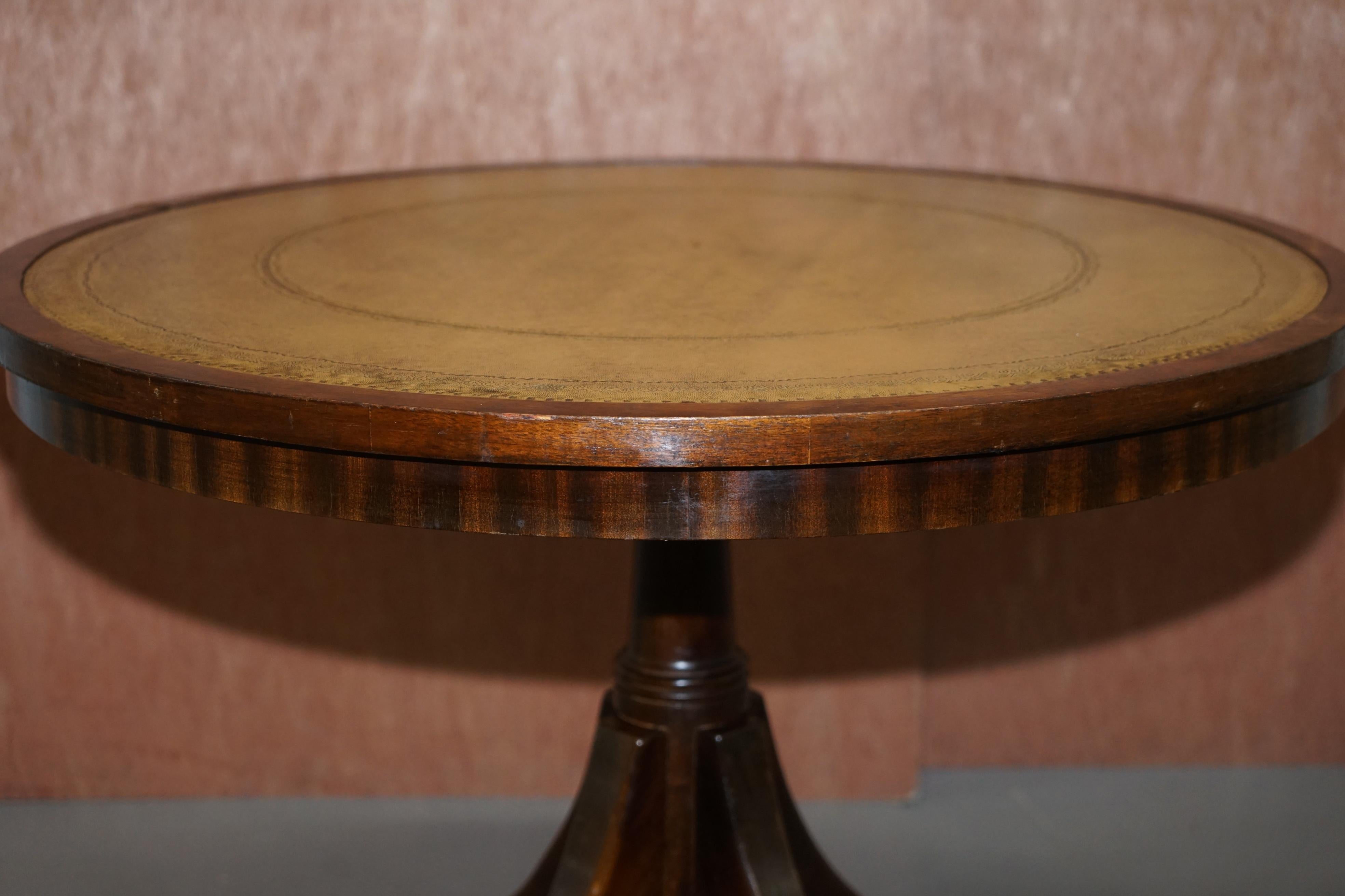 Lovely Vintage Flamed Mahogany Centre Occasional Table Leather Top Gold Leaf 4