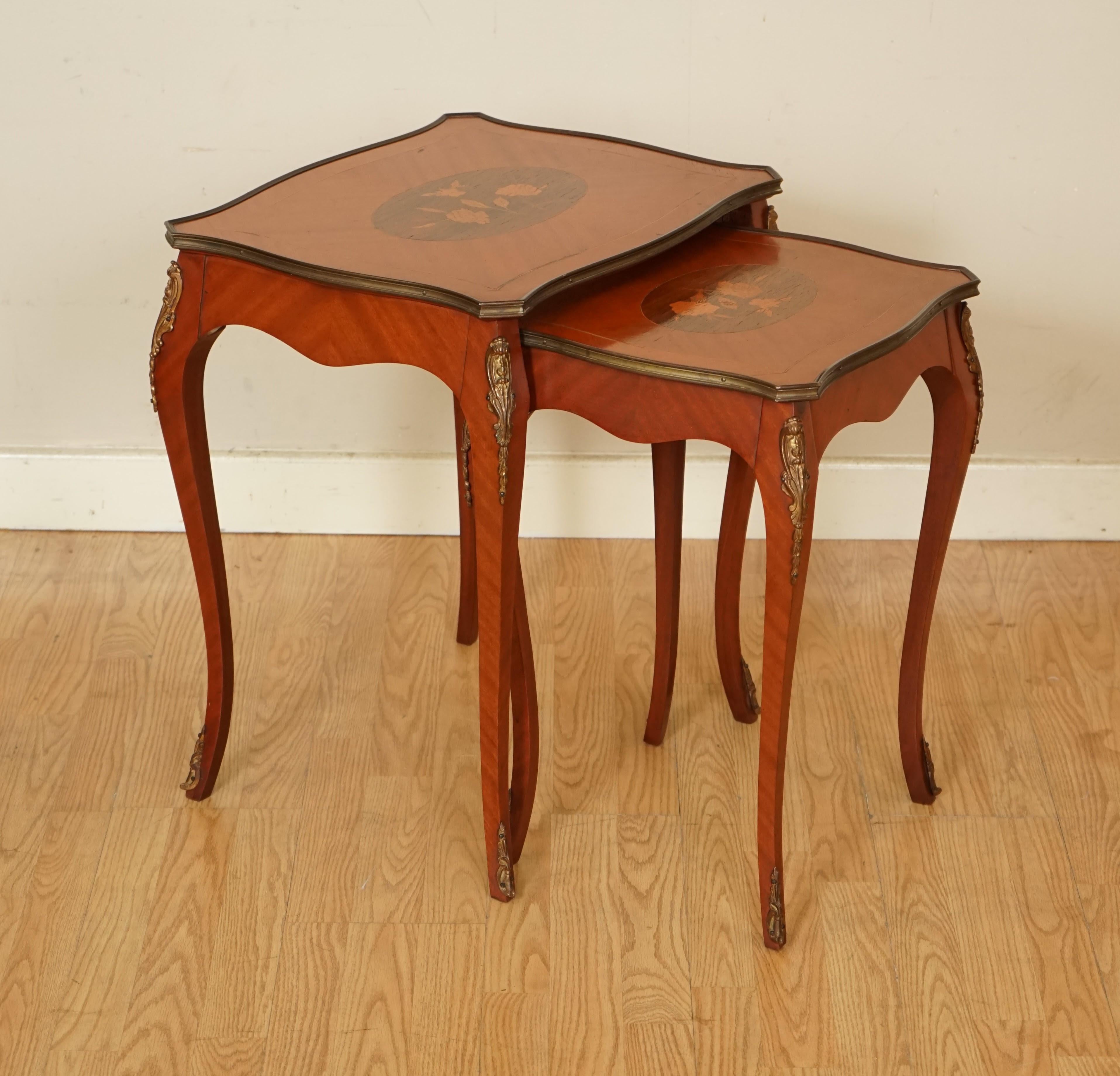 We are so excited to present to you this Vintage French Parquetry Nest of 2 Tables.

A lovely and elegant French Louis XV style parquetry nest of tables. 

This has been deep cleaned, waxed and hand polished. 

Please carefully look at the