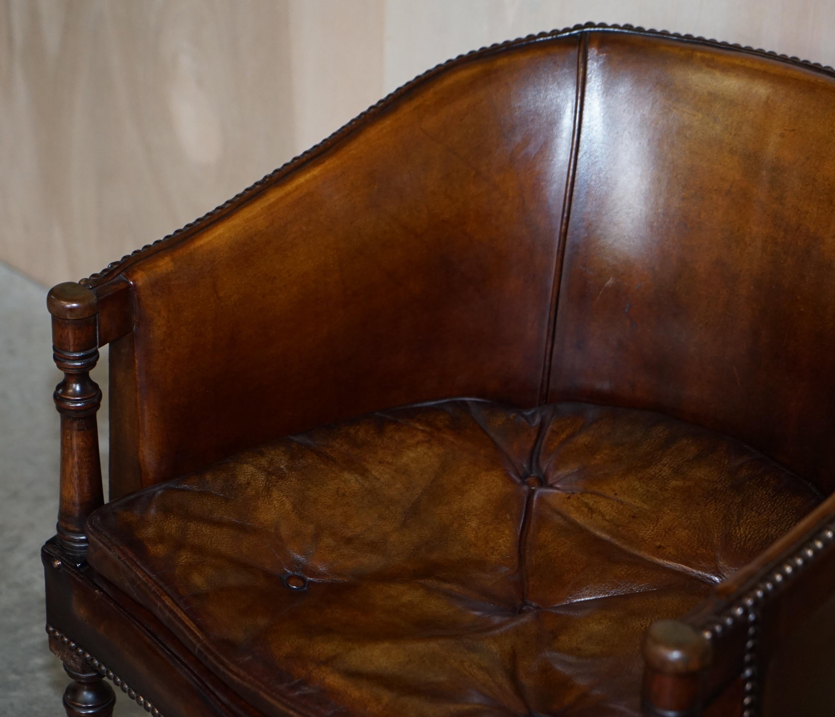 English Lovely Vintage Hand Dyed Aged Brown Leather Tub Club Armchair Chesterfield Seat
