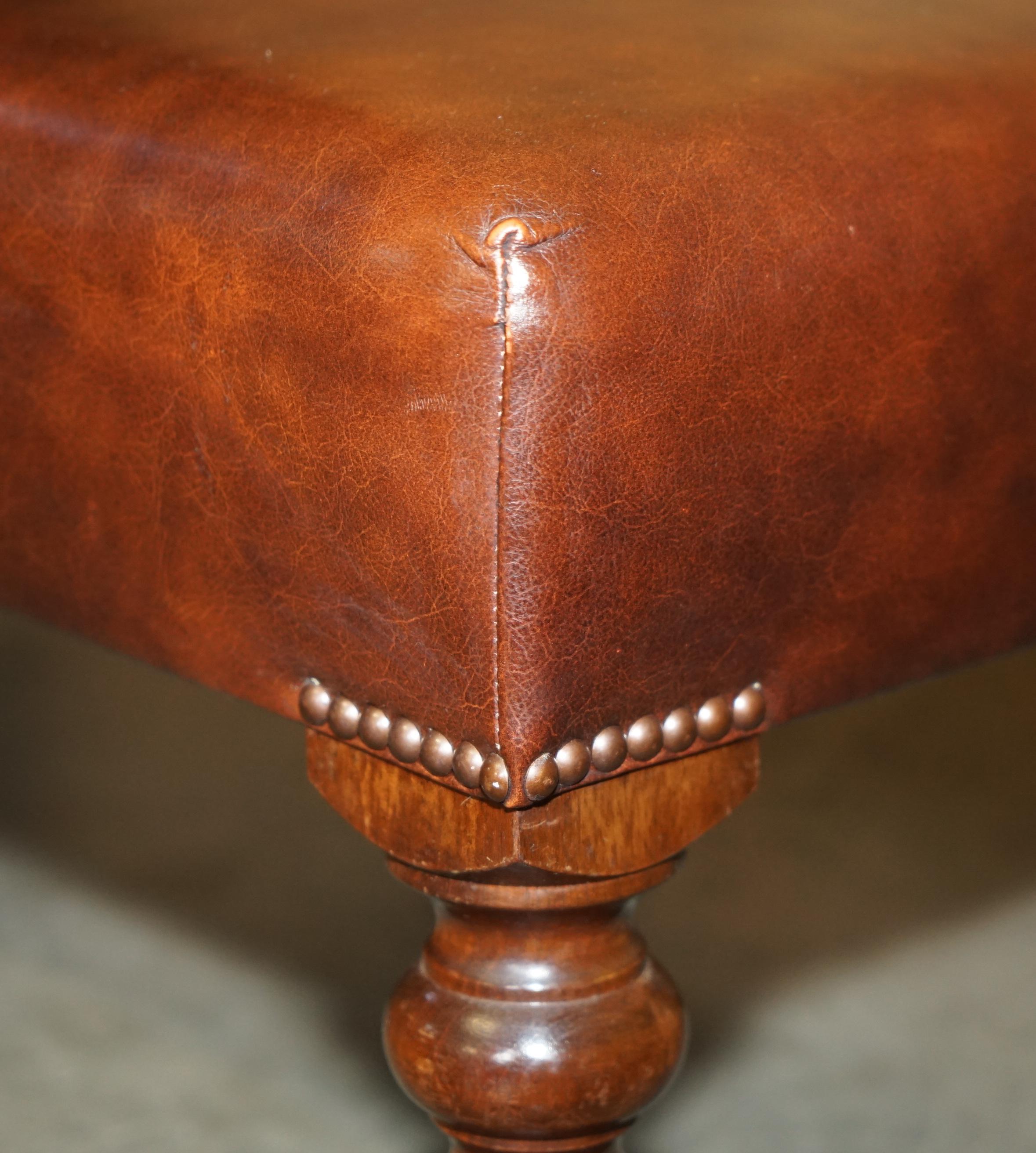 Cuir LOVELY ViNTAGE CUIR GEORGE SMITH LARGE 2 PERSONNE teint à la main en vente