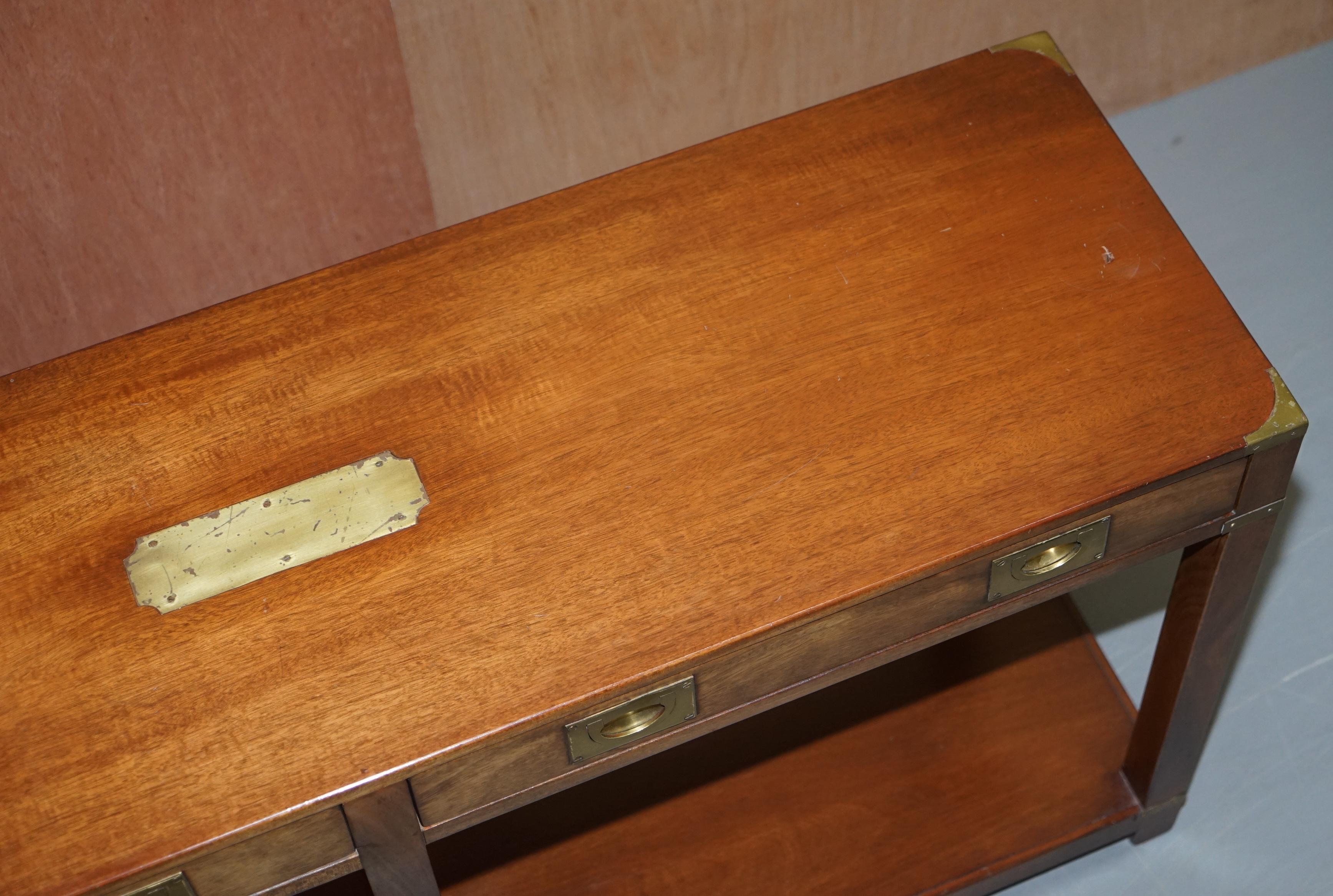 Lovely Vintage Harrods London Kennedy Military Campaign Console Table Drawers In Good Condition In West Sussex, Pulborough
