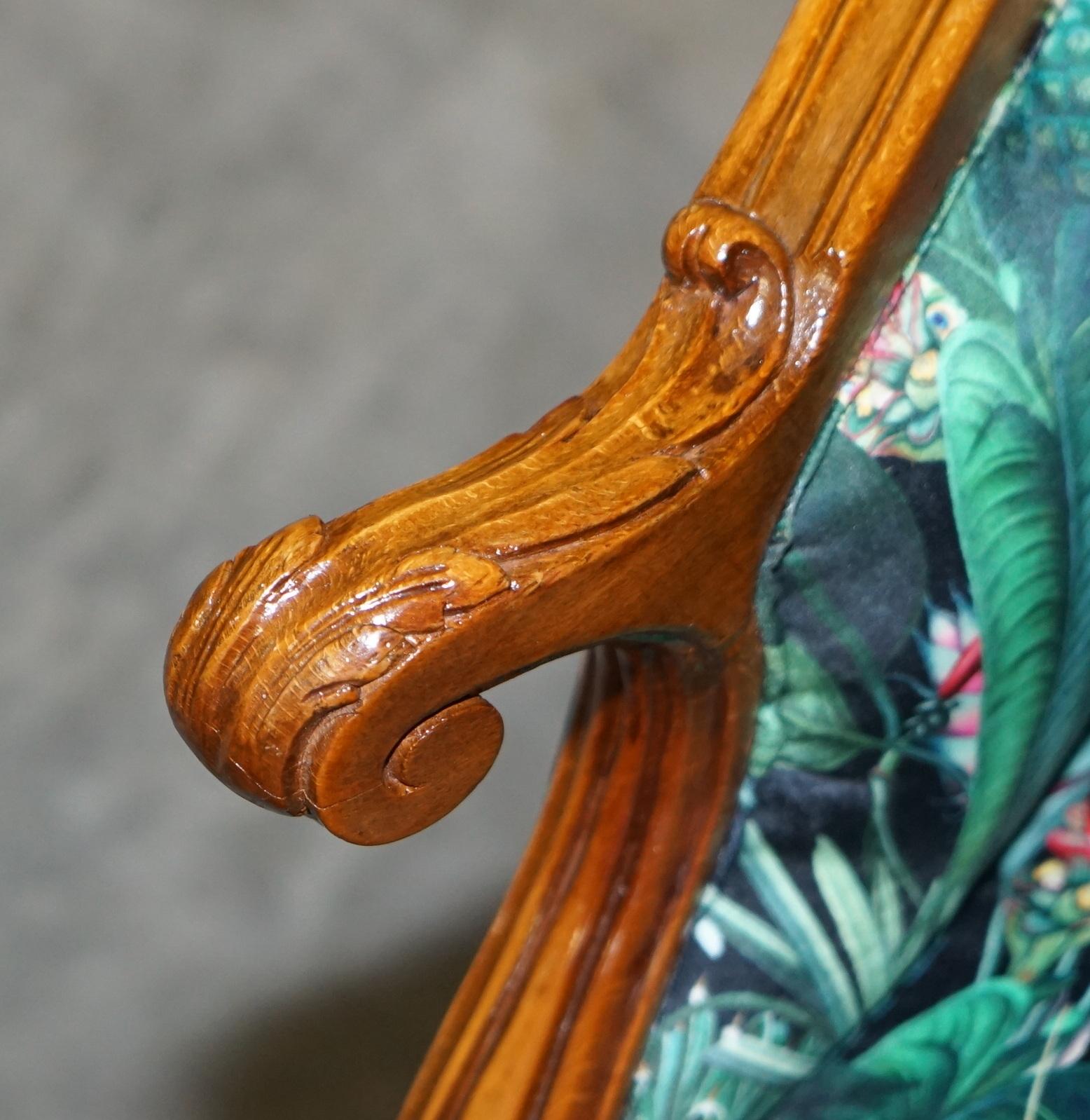 Lovely Vintage Italian Carved Walnut Armchair with Birds of Paradise Upholstery For Sale 3