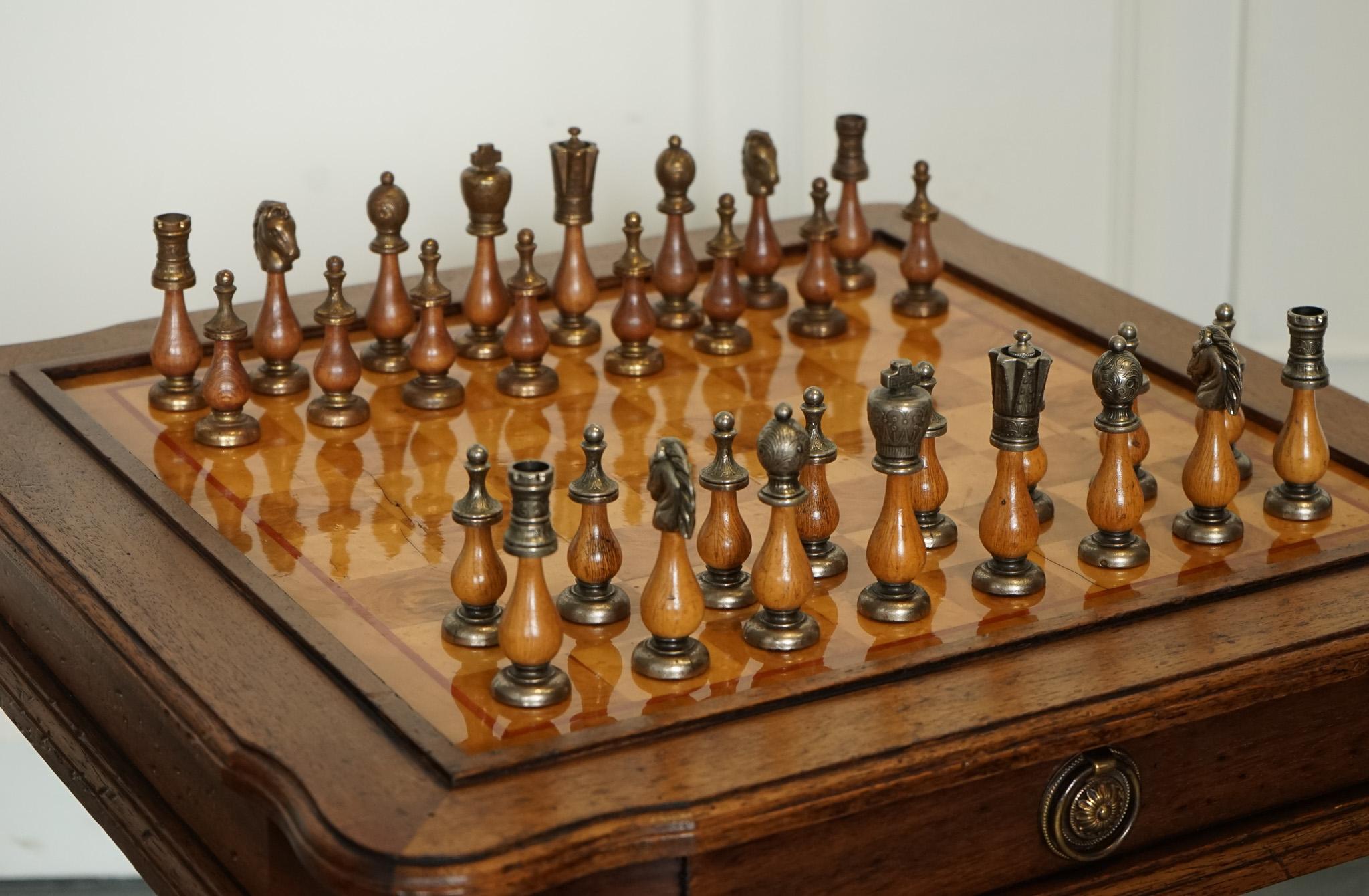 LOVELY VINTAGE ITALIAN CHESS TABLE WITH ONE DRAWER AND FULL CHESS SET iNCLUDED 9