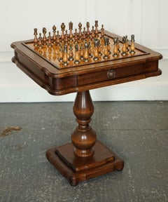 LOVELY VINTAGE ITALIAN CHESS TABLE WITH ONE DRAWER AND FULL CHESS SET iNCLUDED