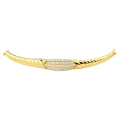 Grazioso bracciale d
epoca Jose Hess in oro 18 carati con pavé di diamanti