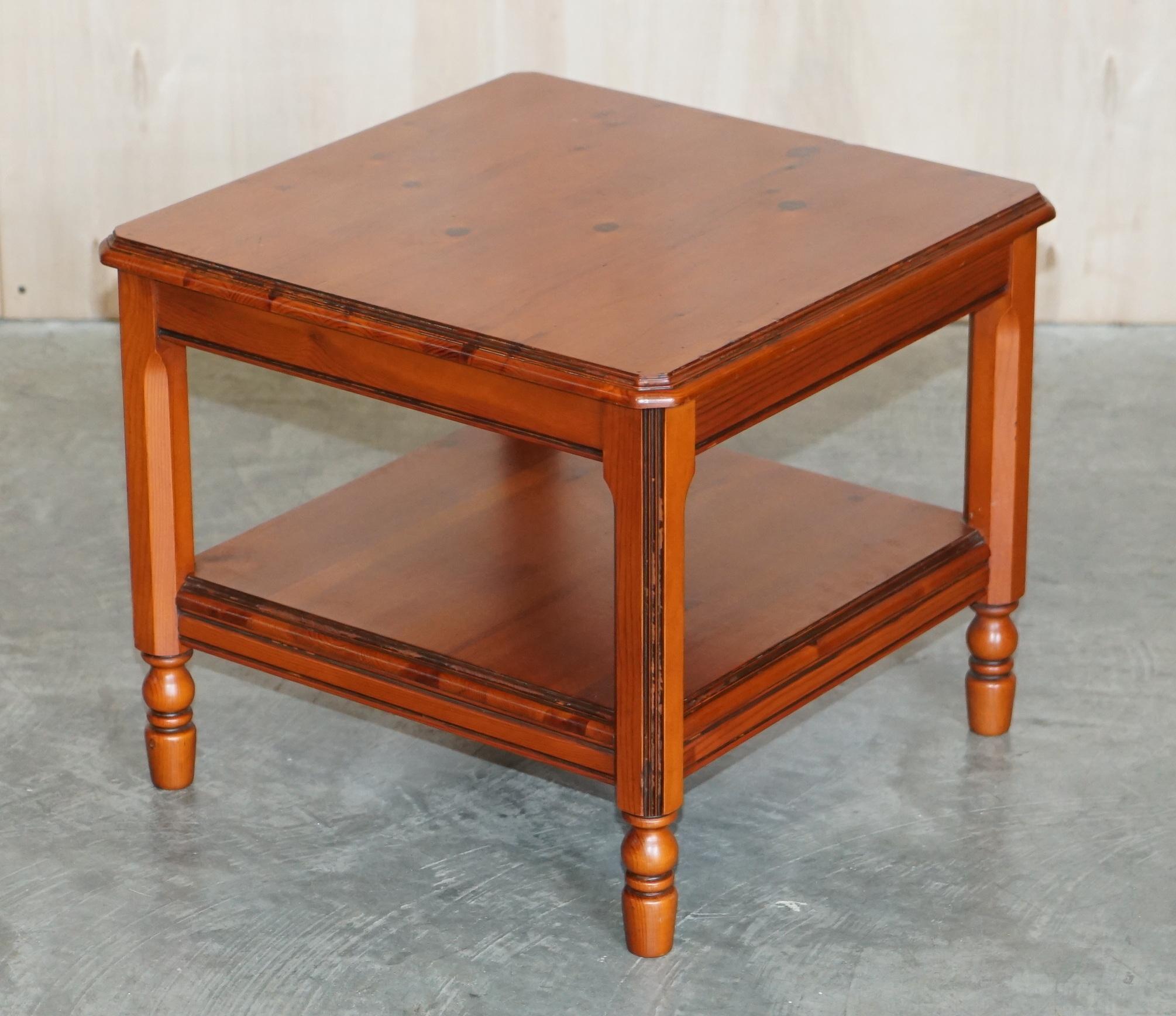 We are delighted to offer for sale this lovely vintage knotty pine side end lamp wine table 

A good looking well made and decorative table, it has a nice vintage patina to it and works well in any setting

We have cleaned waxed and polished it