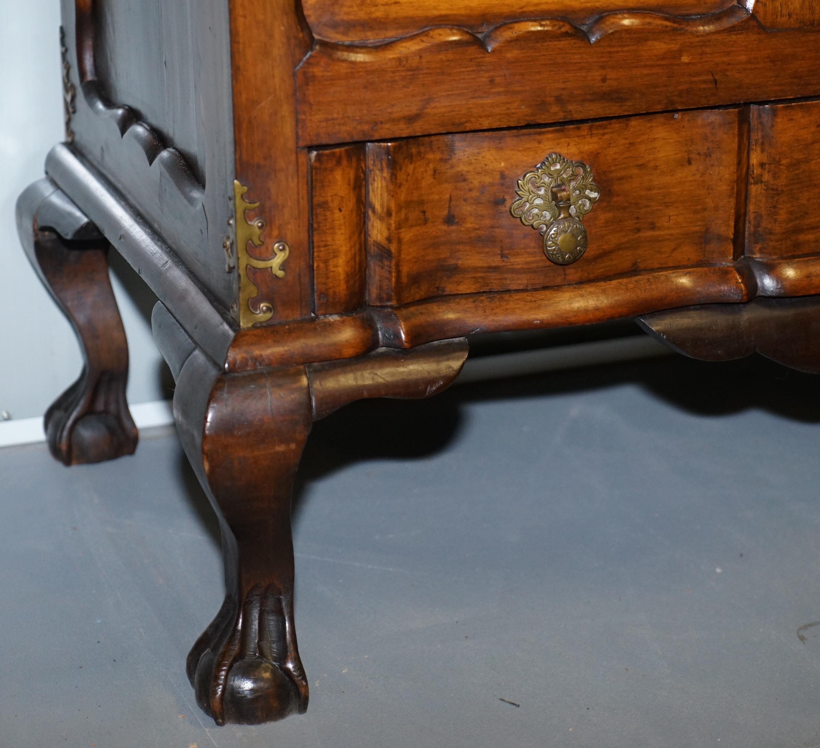 Lovely Vintage Hardwood Ornately Carved Trunk Chest with Drawer Claw & Ball Legs For Sale 4
