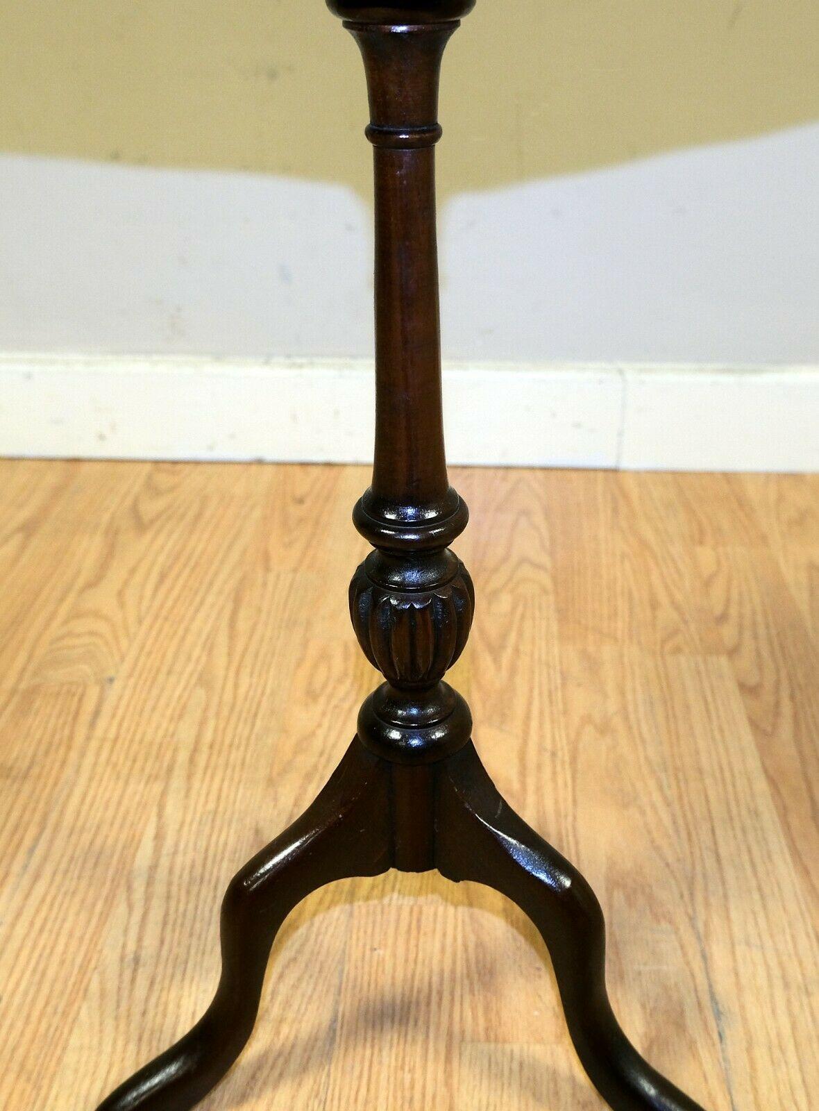 English Lovely Vintage Hardwood Pie Crust Edge Tripod Side/Wine Table Brown Leather Top