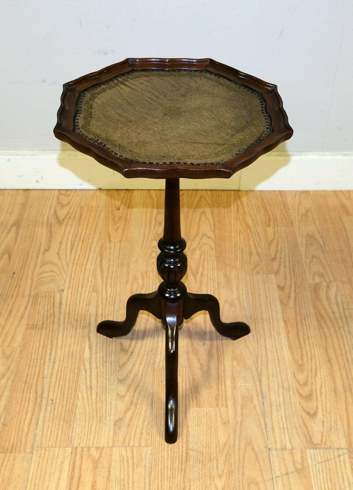 Hand-Crafted Lovely Vintage Hardwood Pie Crust Edge Tripod Side/Wine Table Brown Leather Top