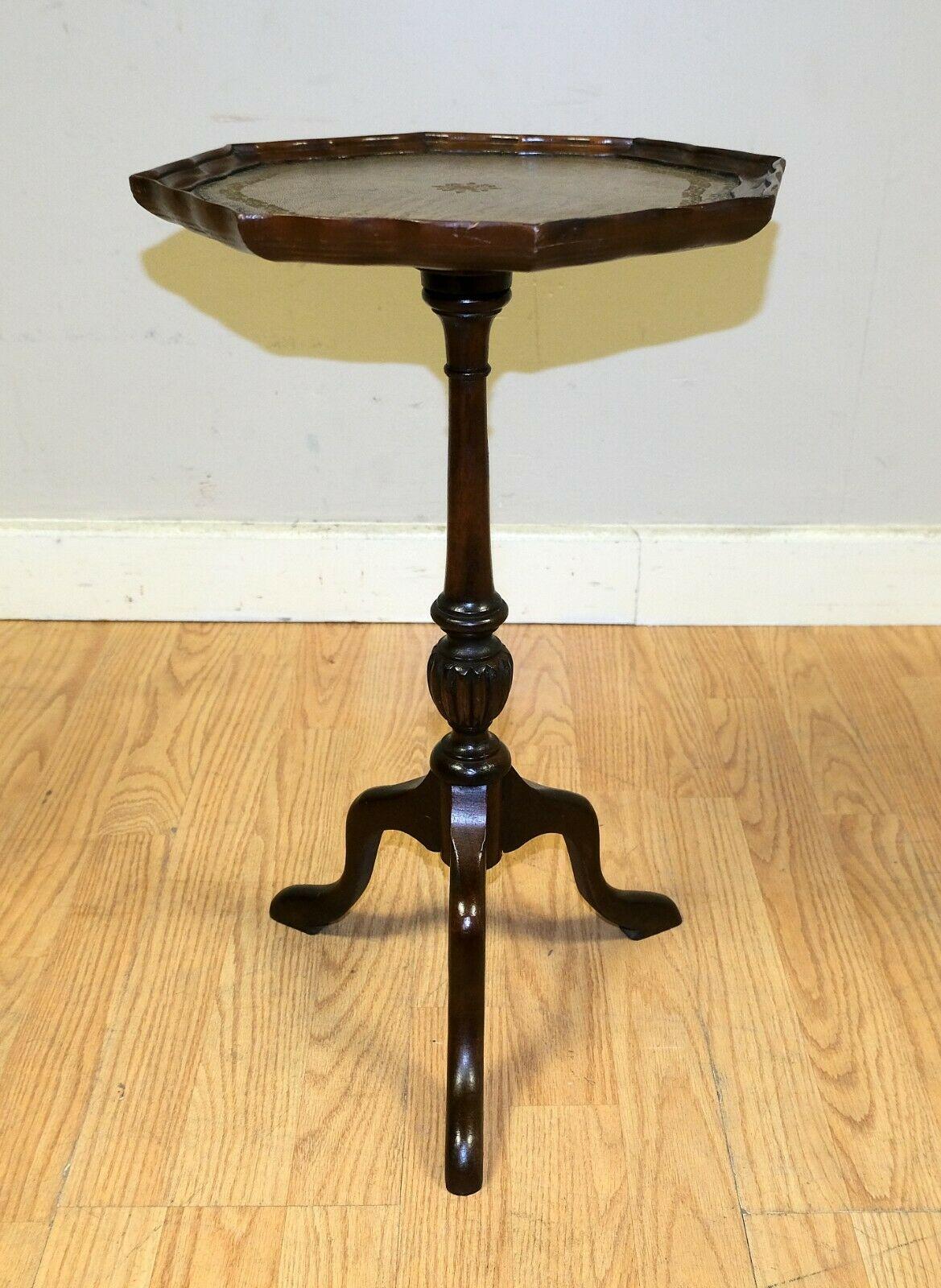 20th Century Lovely Vintage Hardwood Pie Crust Edge Tripod Side/Wine Table Brown Leather Top