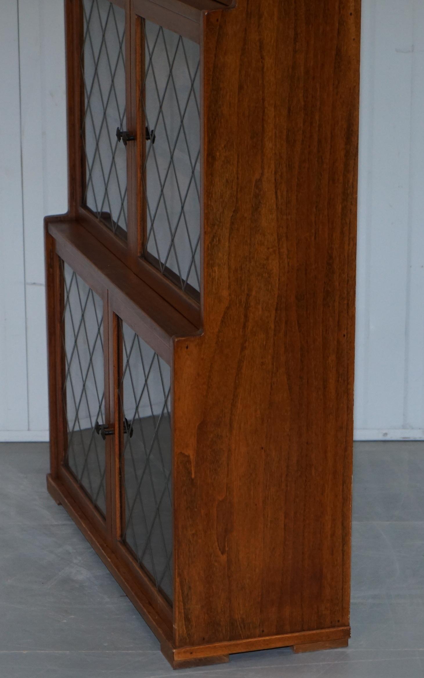 Lovely Vintage Mahogany Three Tiered Waterfall Bookcase with Lead Lined Glass 6