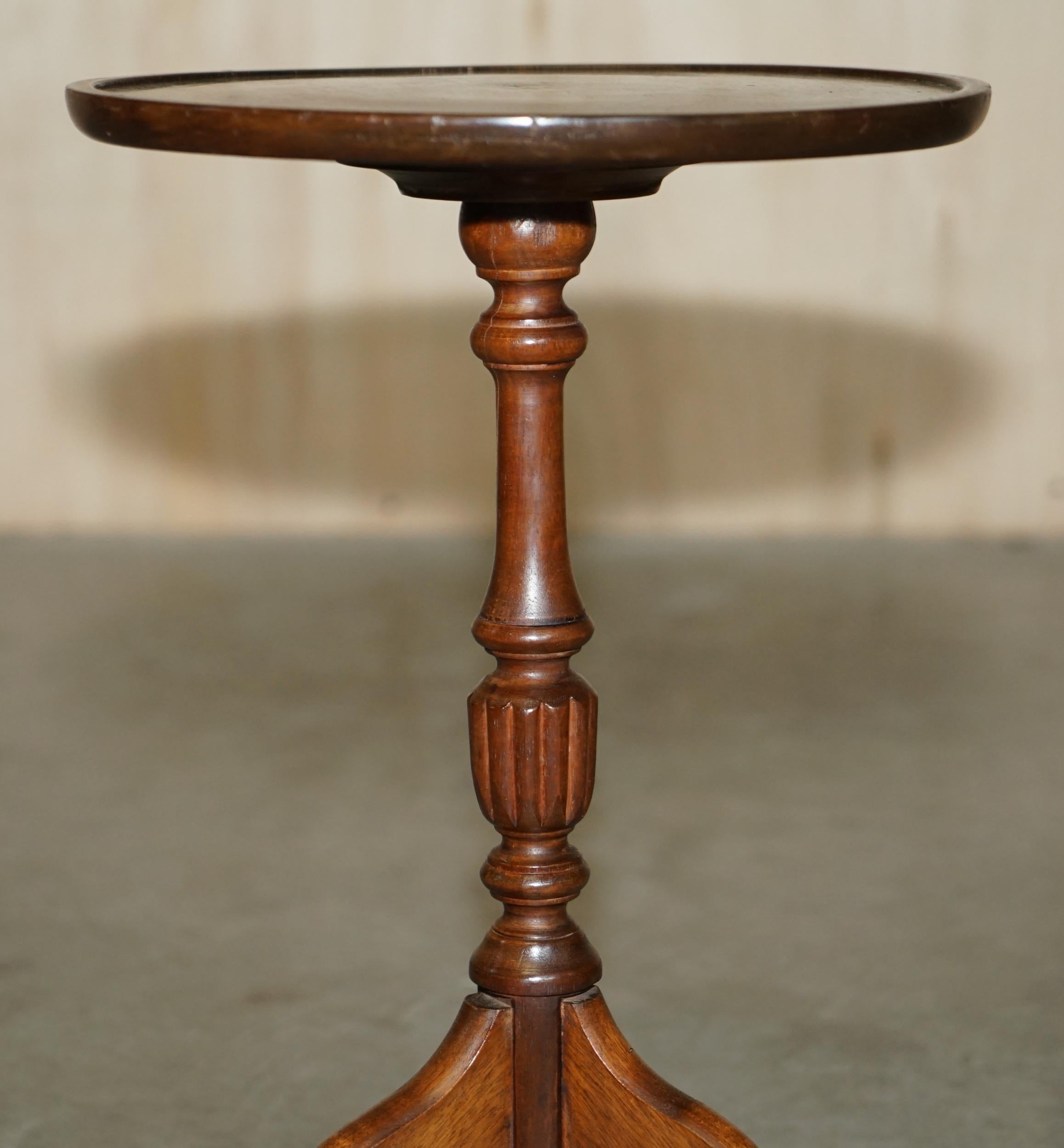 Hand-Crafted Lovely Vintage Hardwood Tripod Lamp Side End Wine Table a Very Versatile Piece