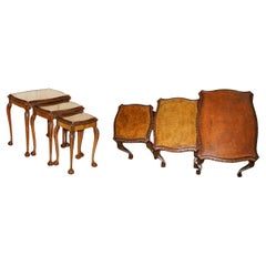 LOVELY ViNTAGE NEST OF THREE BURR WALNUT CLAW & BALL FEET SIDE END WINE TABLES