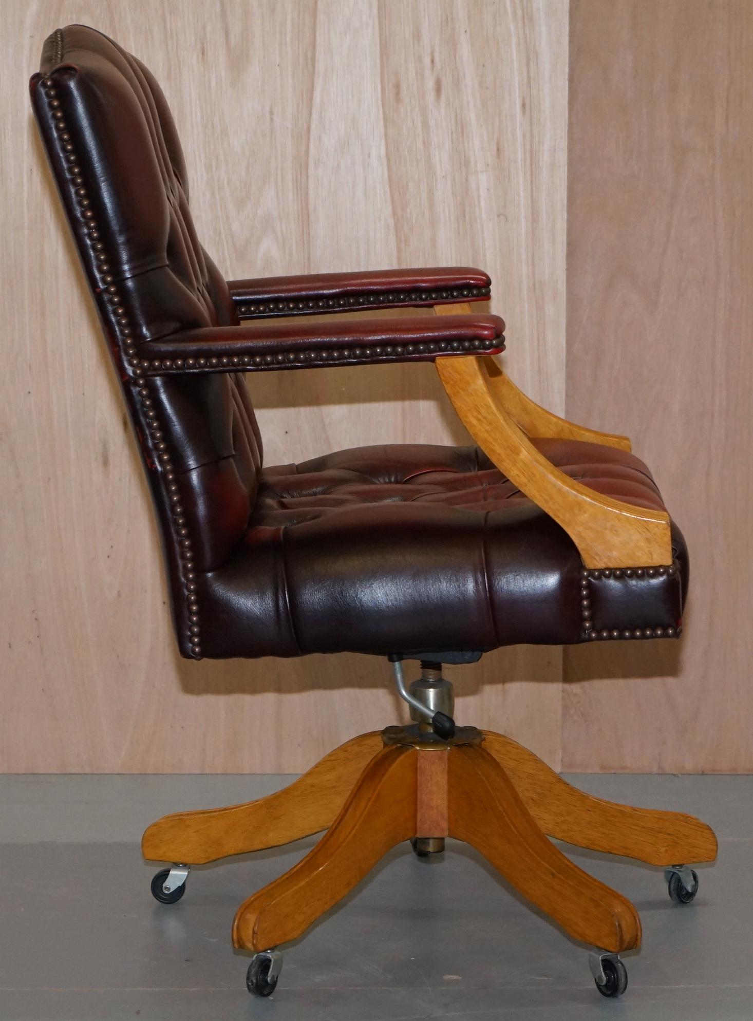 Lovely Vintage Oxblood Leather Chesterfield Gainsborough Captains Office Chair 2