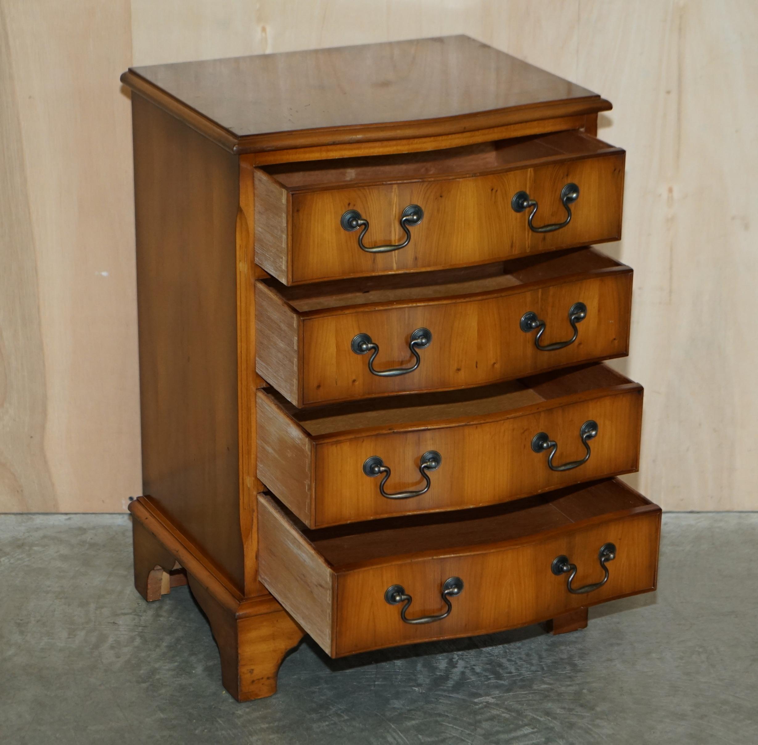 Lovely Vintage Pair of Burr & Burl Yew Wood Side Table Sized Chest of Drawers For Sale 11