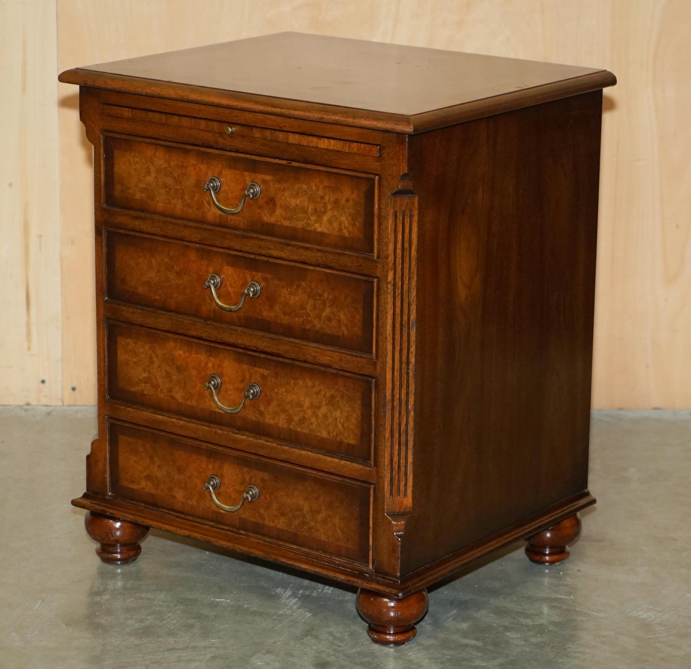 ENCANTADORA PAR DE MESA LATERAL DE MADERA DE NOGAL BURR MESA LATERAL MESA LATERAL DE NOCHE PECHO DE ESCRITORIO en venta 8