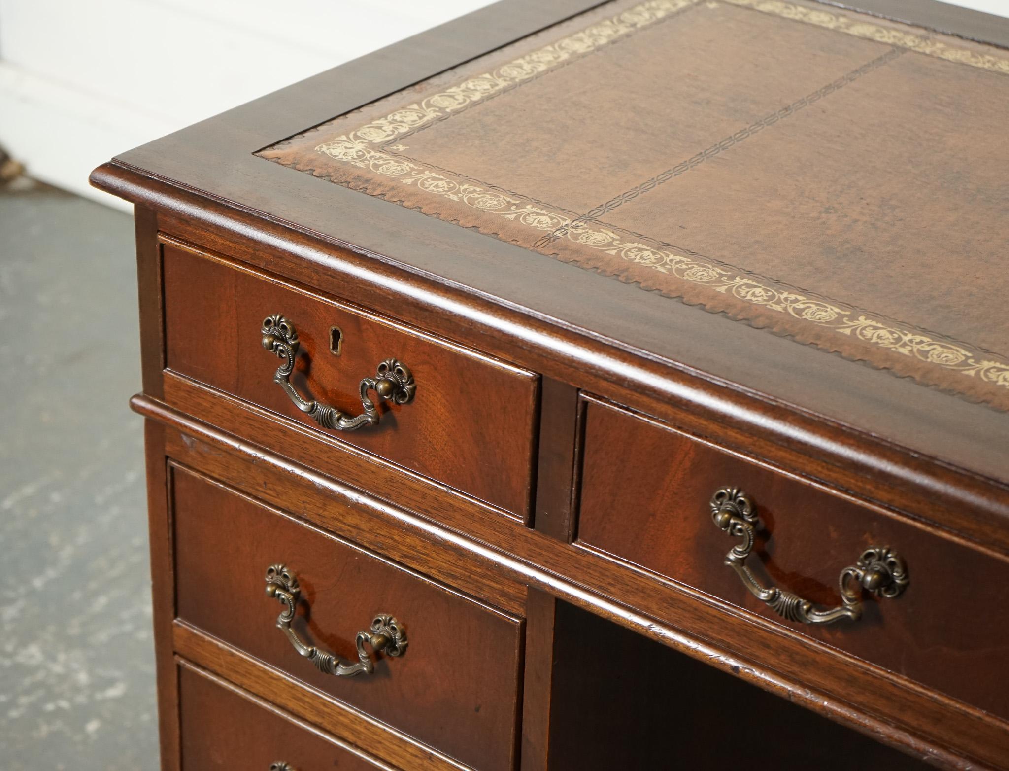 20th Century LOVELY VINTAGE PEDESTAL DESK WiTH EMBOSSED BROWN LEATHER For Sale