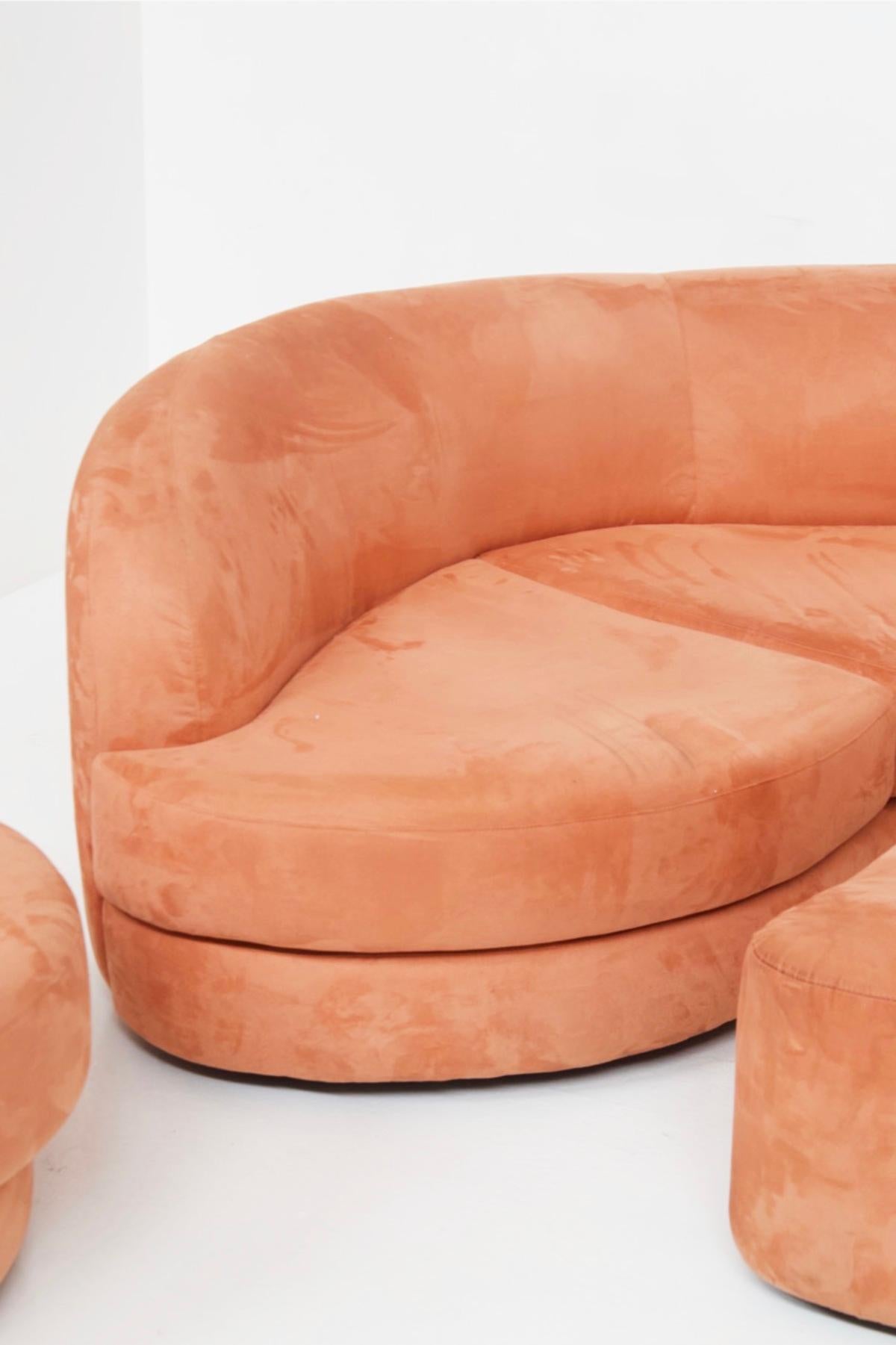 Lovely Vintage Pink Velvet Sofa Set For Sale at 1stDibs