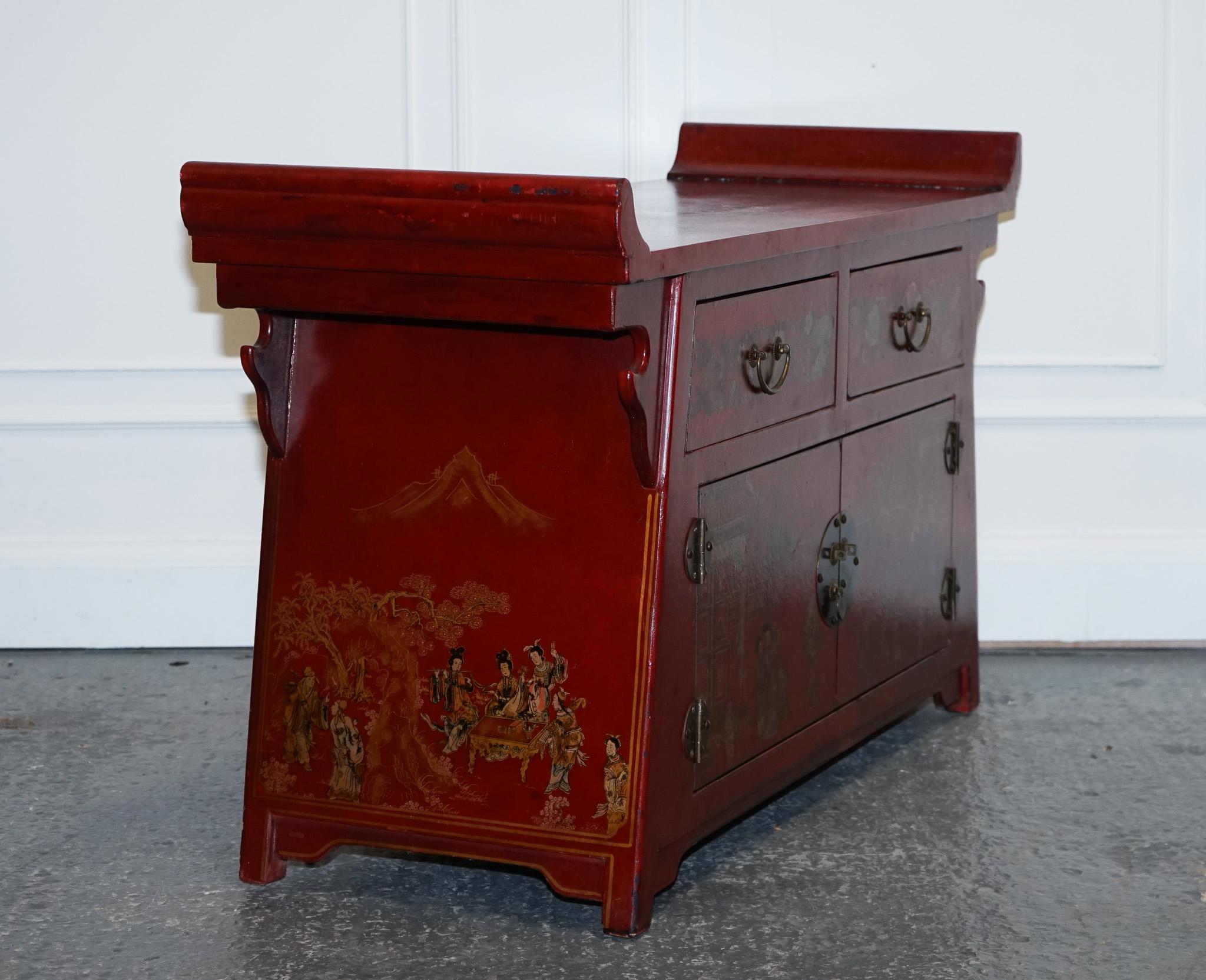 Hardwood LOVELY VINTAGE RED HAND PAINTED CHINESE SIDEBOARD TV CABiNET