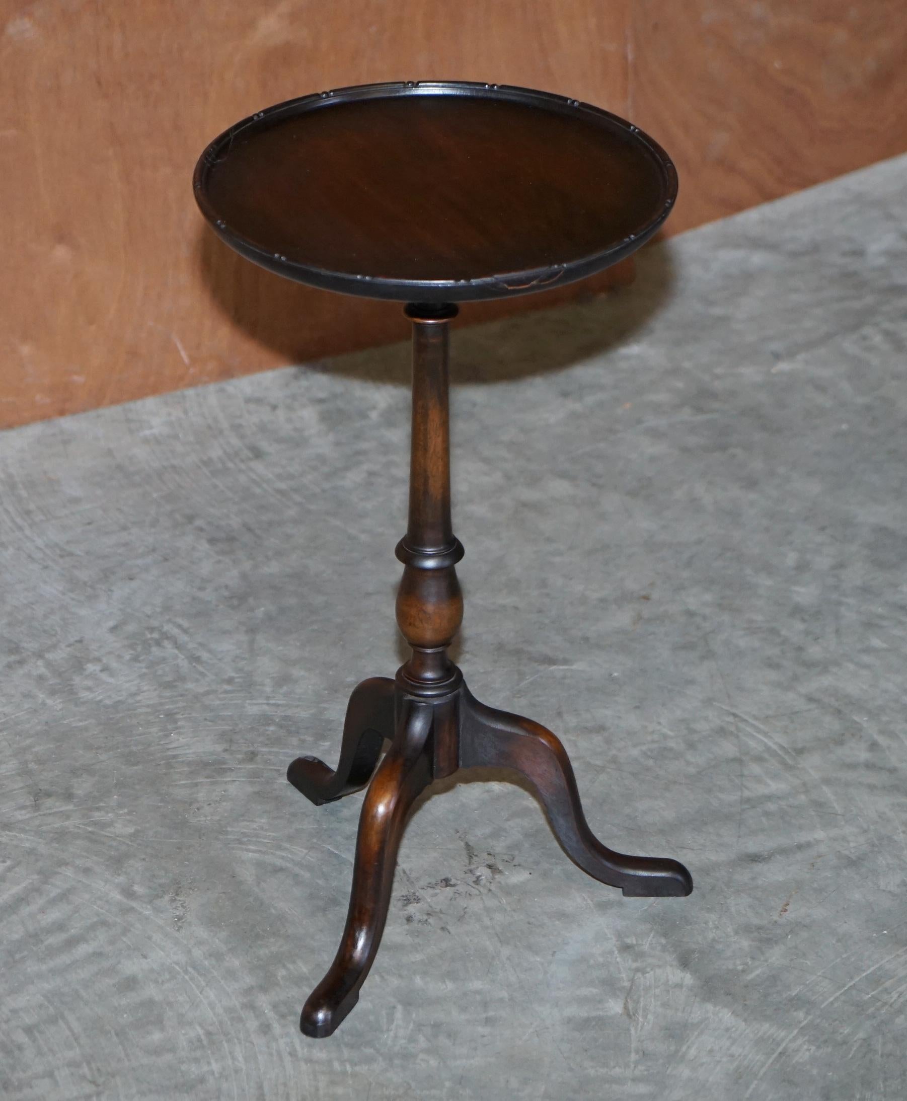 Victorian Lovely Vintage Scottish Hardwood Tripod Lamp Side End Wine Table Carved Top For Sale