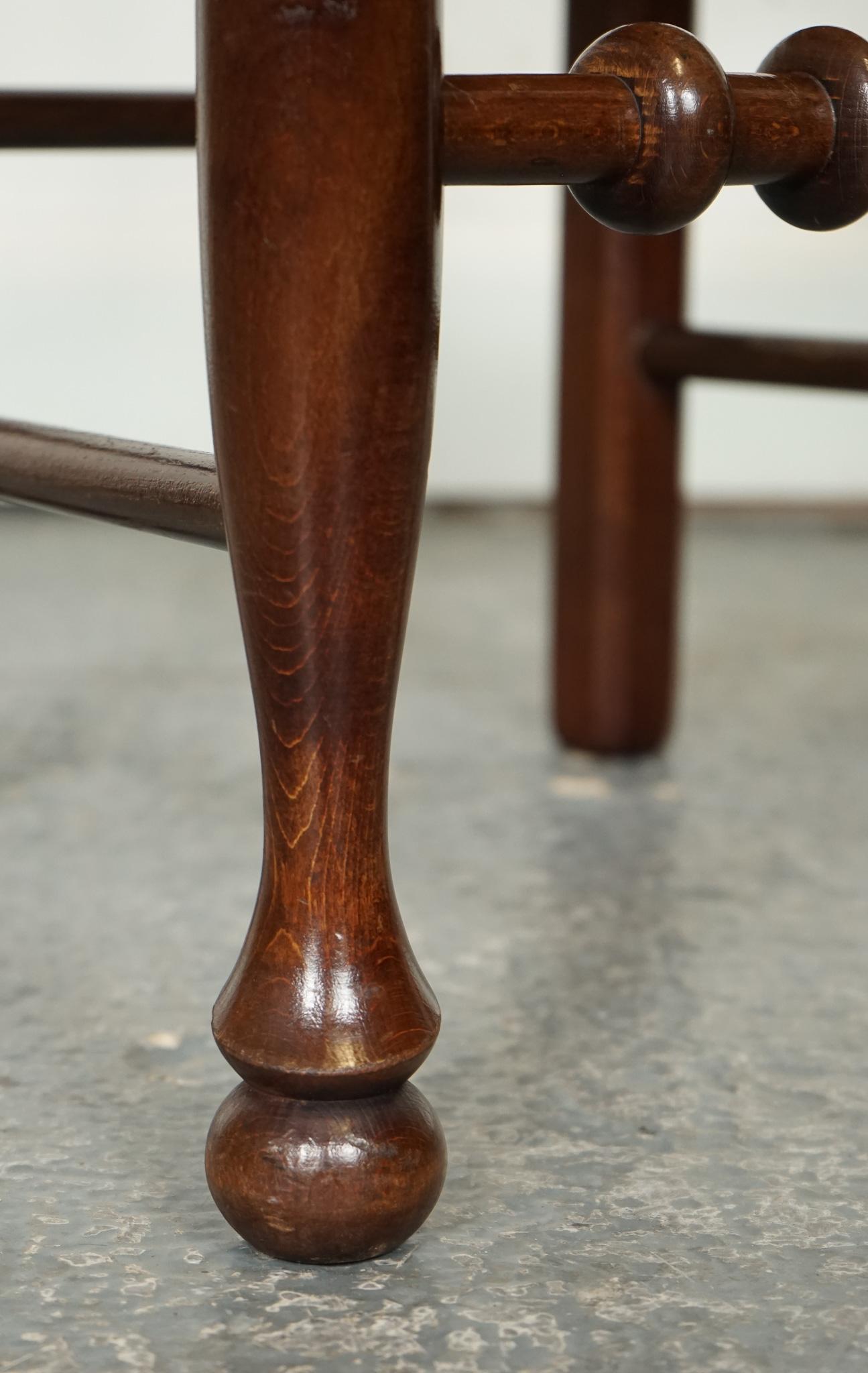 LOVELY VINTAGE SET OF 6 SPINDLE BACK RUSH SEAT DINING CHAiRS 12