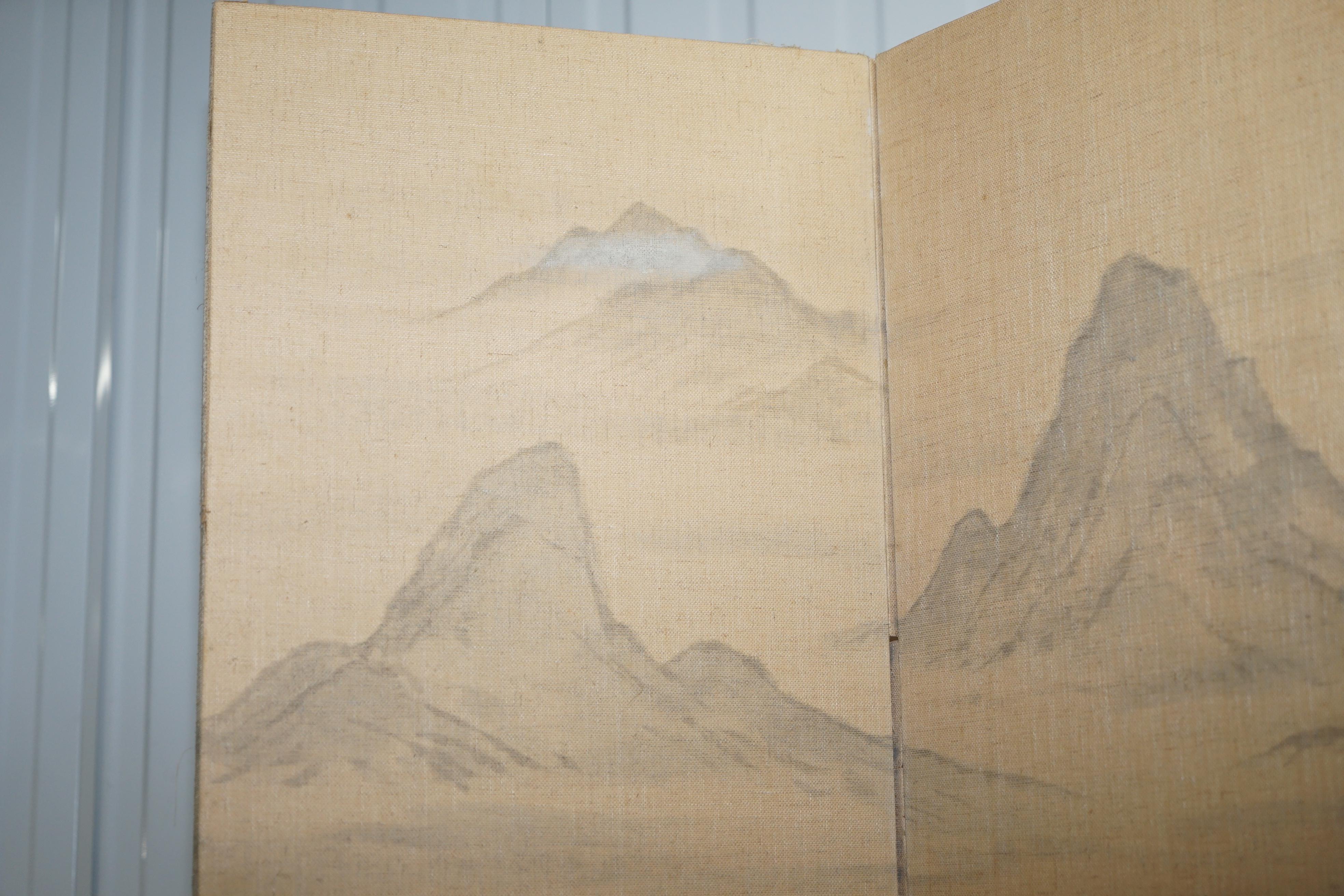 Lovely Vintage Water Color Hand Painted on Fabric Chinese Folding Room Divider 3