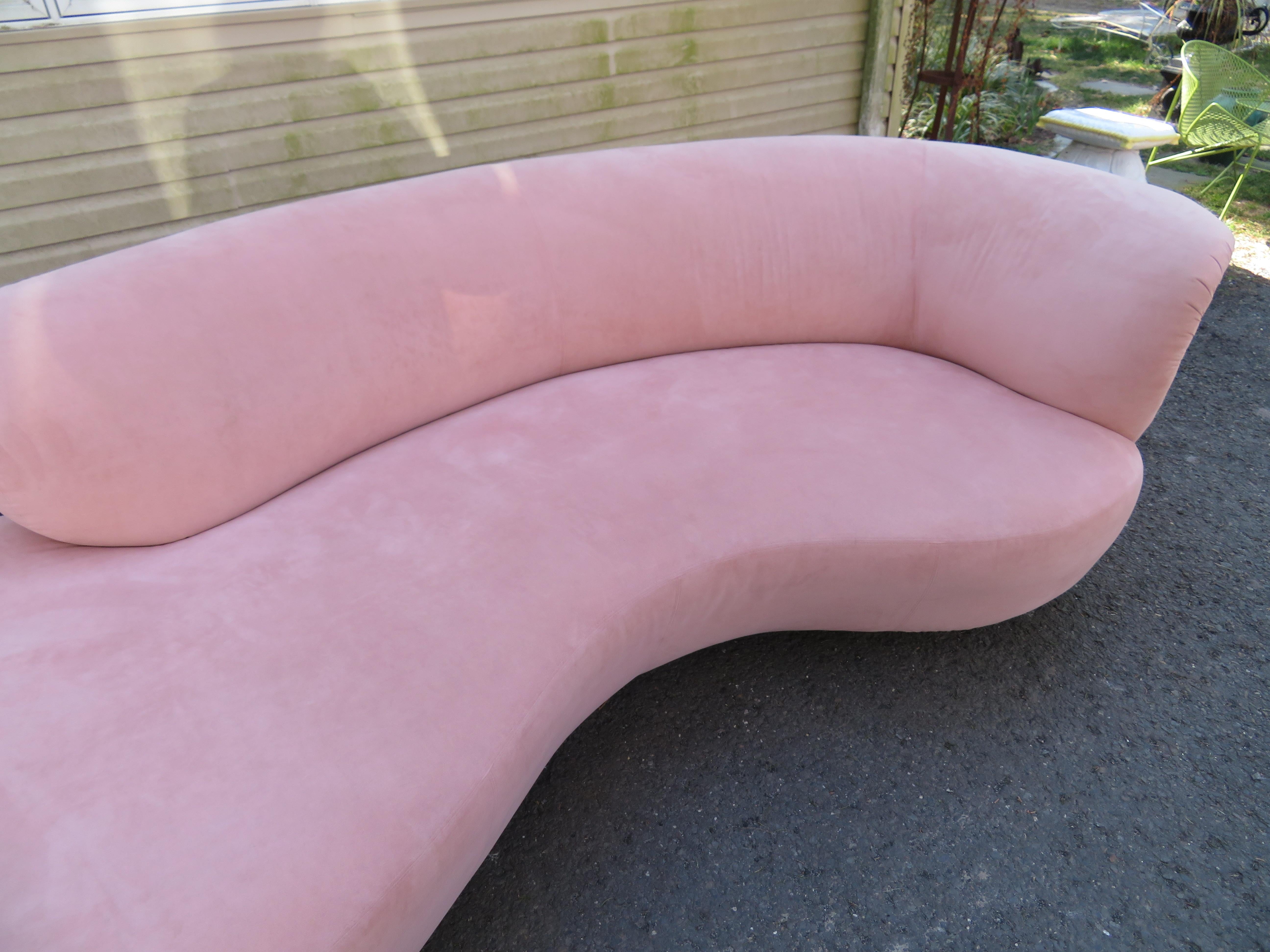 Lovely Weiman Curved Cloud Sofa Mid-Century Modern For Sale 2