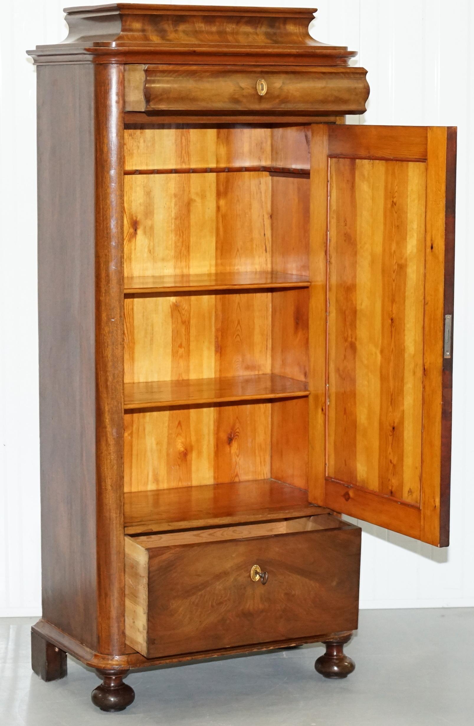 Lovely Walnut Drinks Cabinet with Drawers and Built in Glass Holder Great Find 7