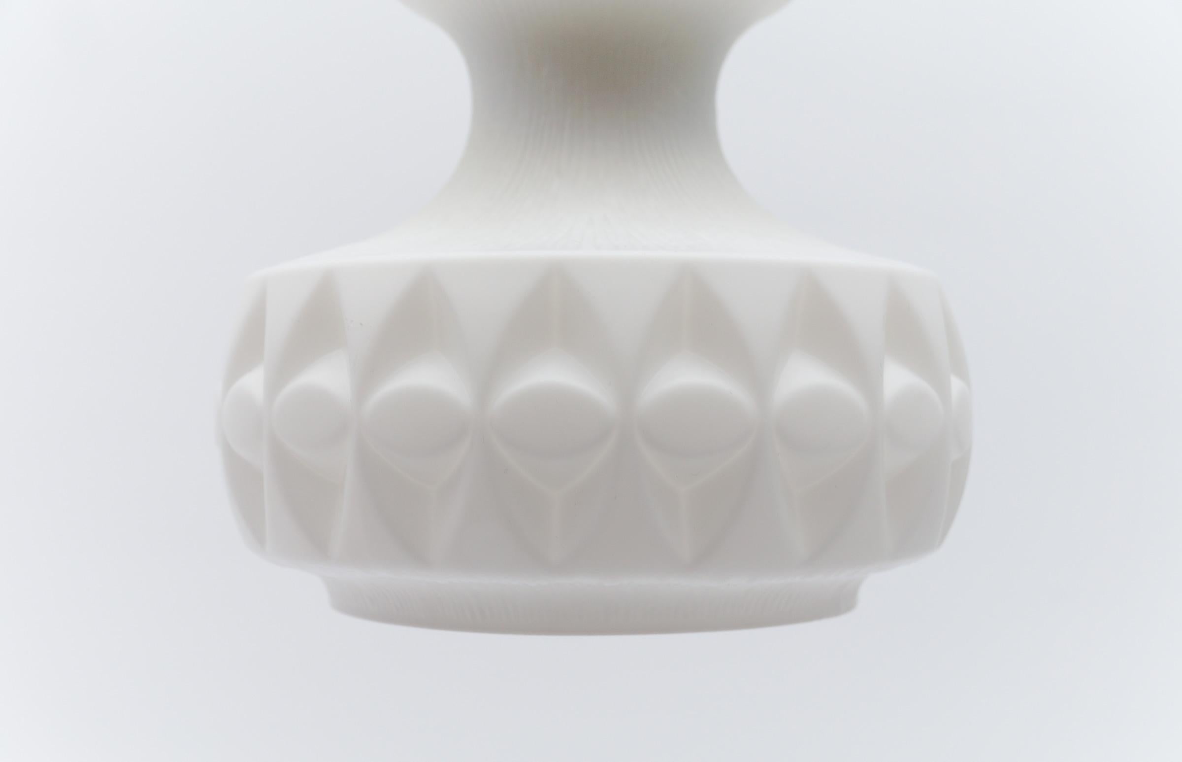 Lampada da soffitto in vetro 3D Whiting di Peill & Putzler, anni '60 in vendita 3