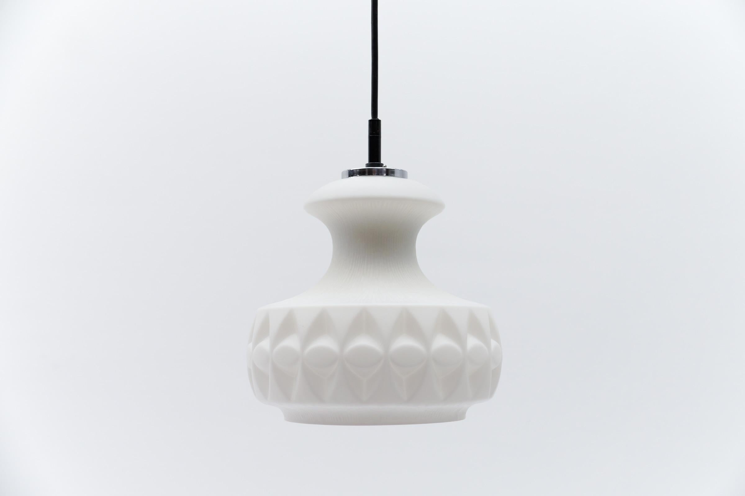 Lampada da soffitto in vetro 3D Whiting di Peill & Putzler, anni '60 In condizioni buone in vendita a Nürnberg, Bayern