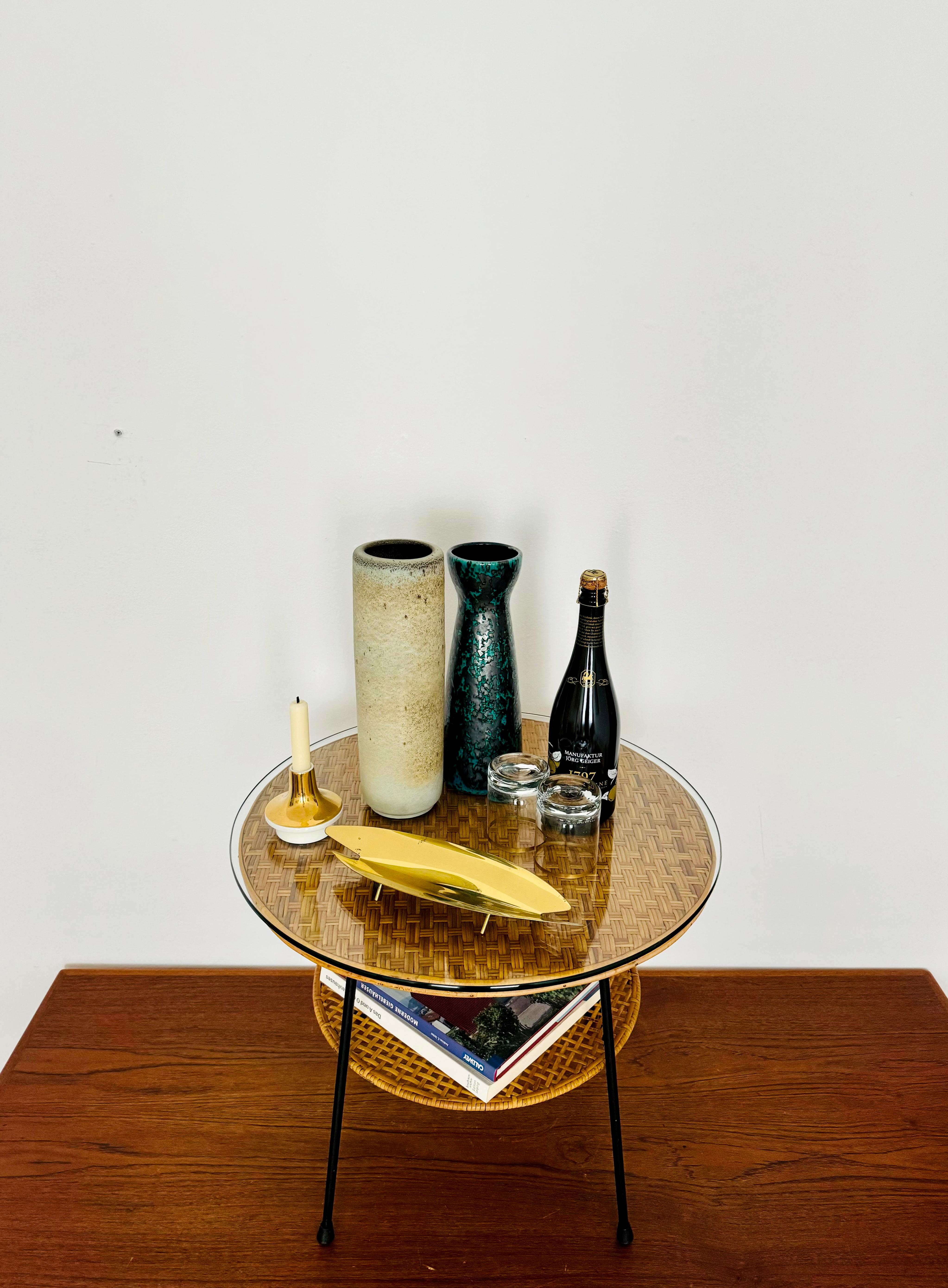 Table basse ou d'appoint en osier en vente 3