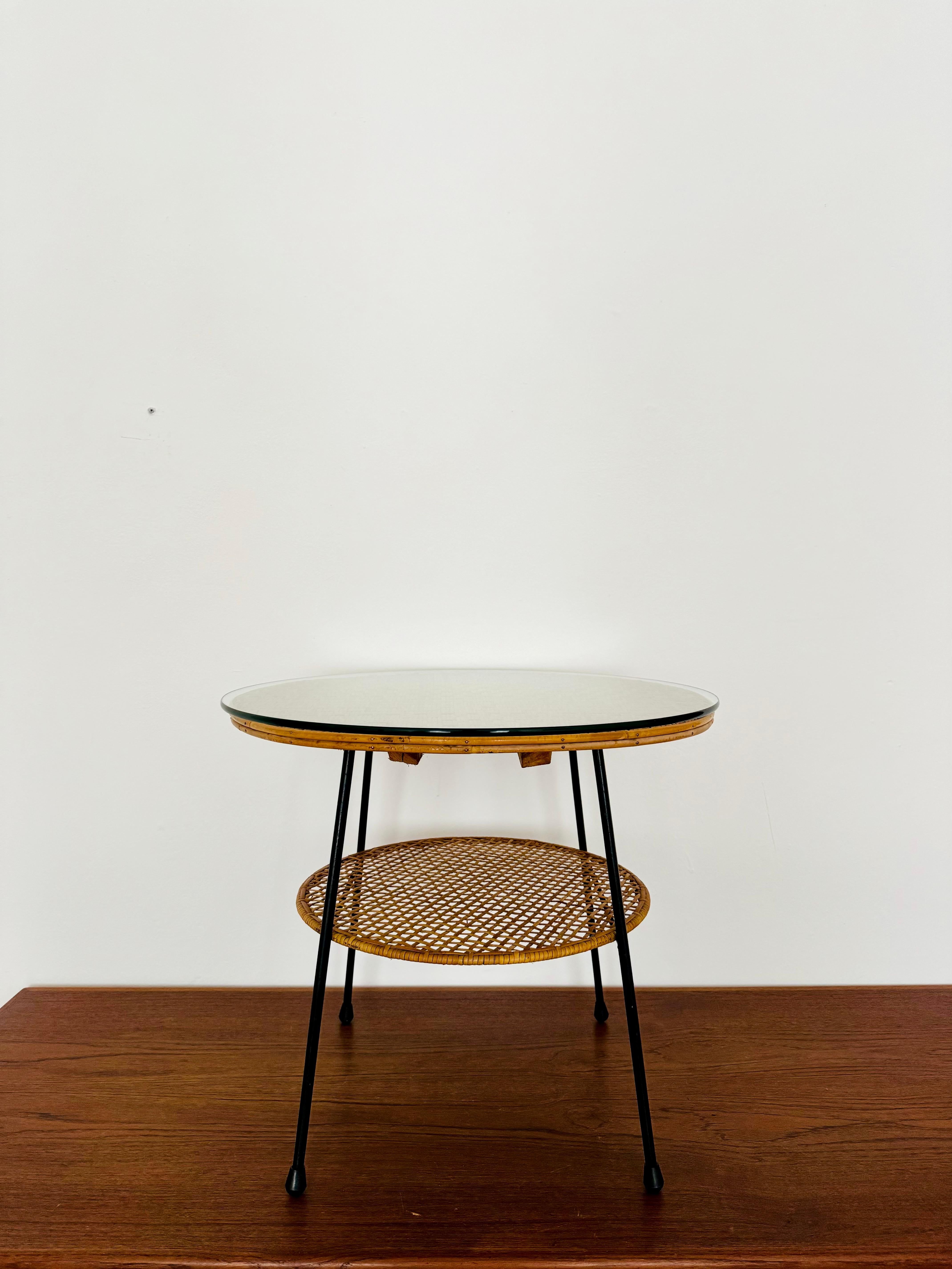 Allemand Table basse ou d'appoint en osier en vente