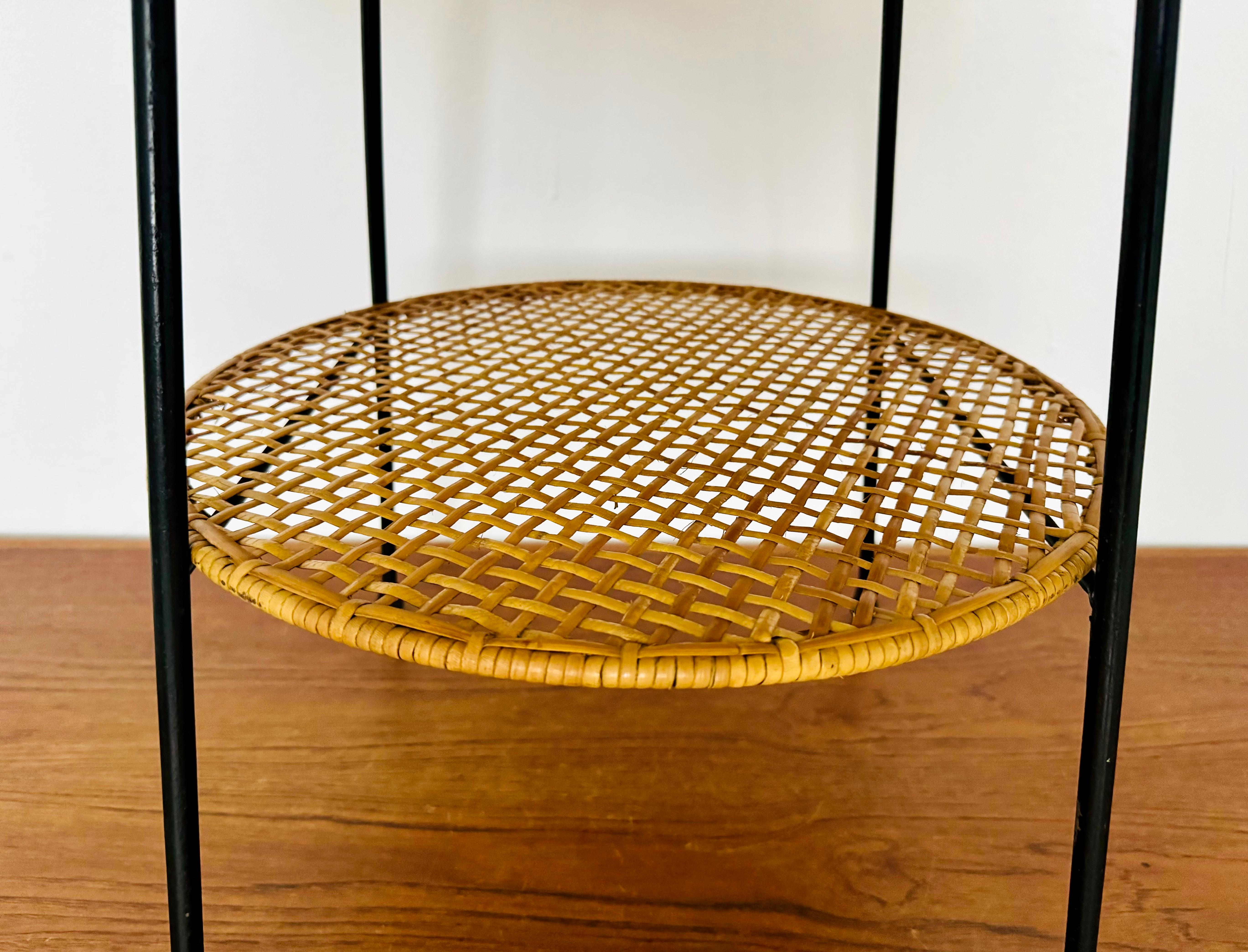 Métal Table basse ou d'appoint en osier en vente