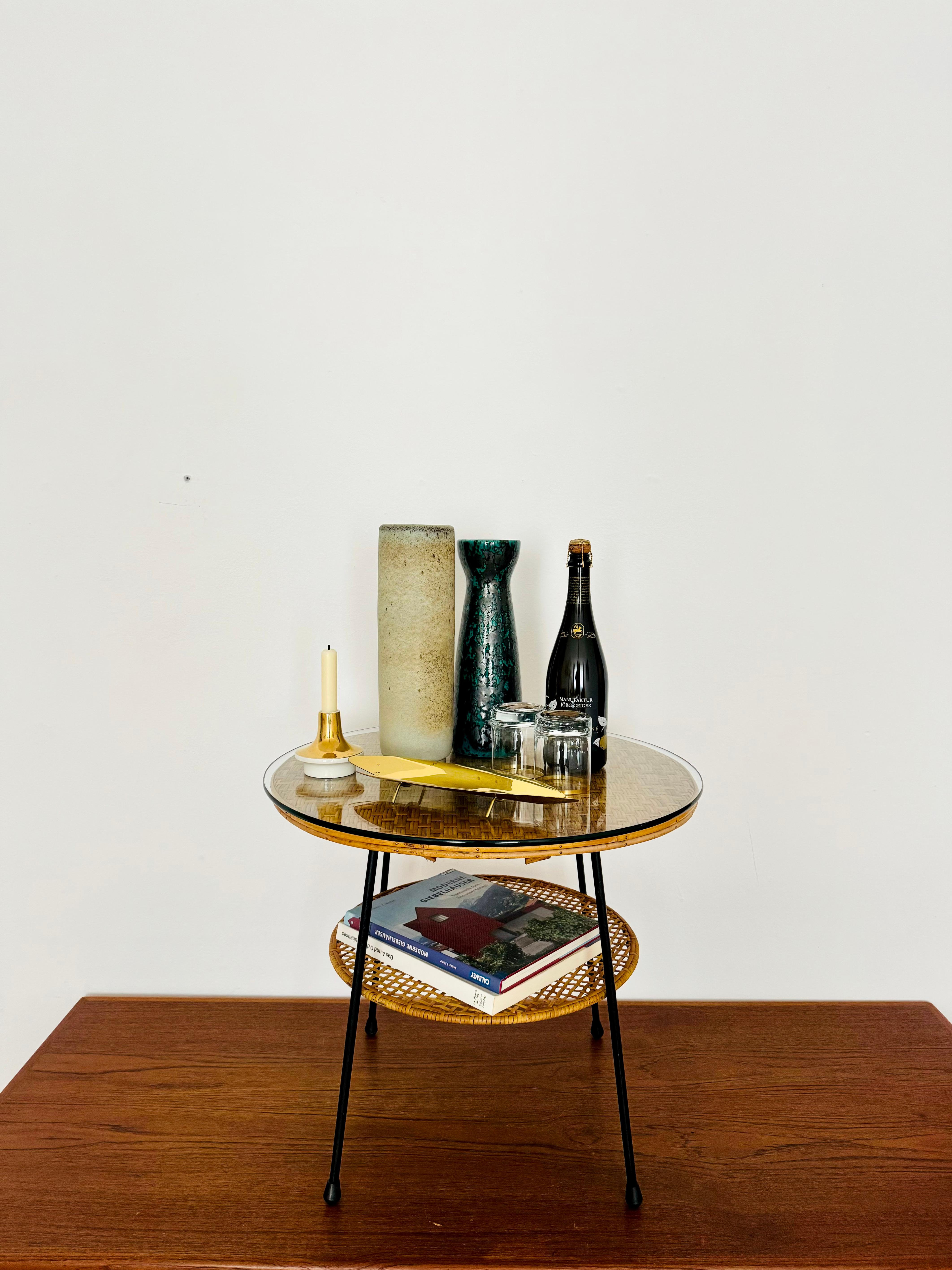 Table basse ou d'appoint en osier en vente 2