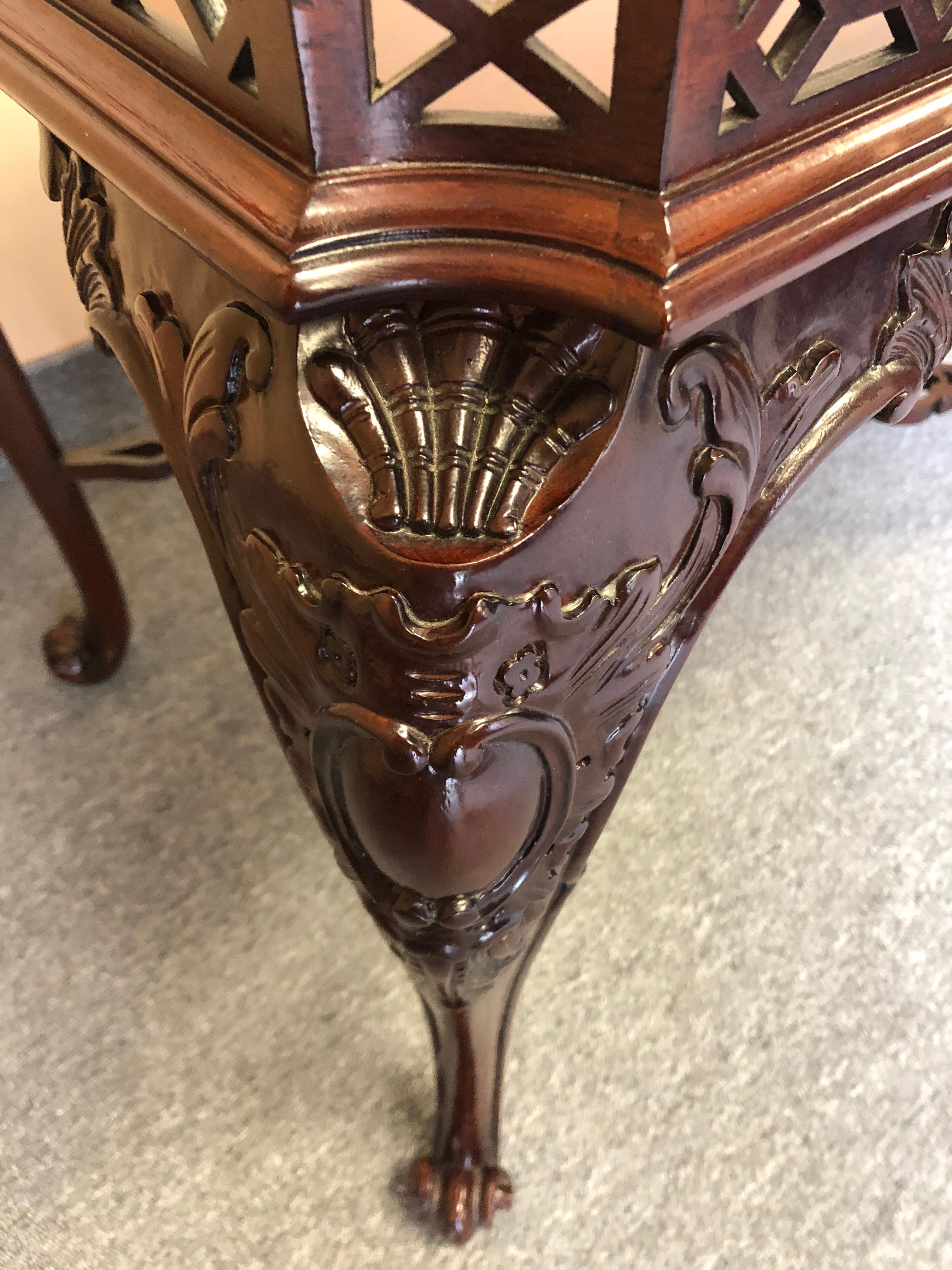 American Lovely Widdicomb Carved Mahogany Tea Table Cocktail Table