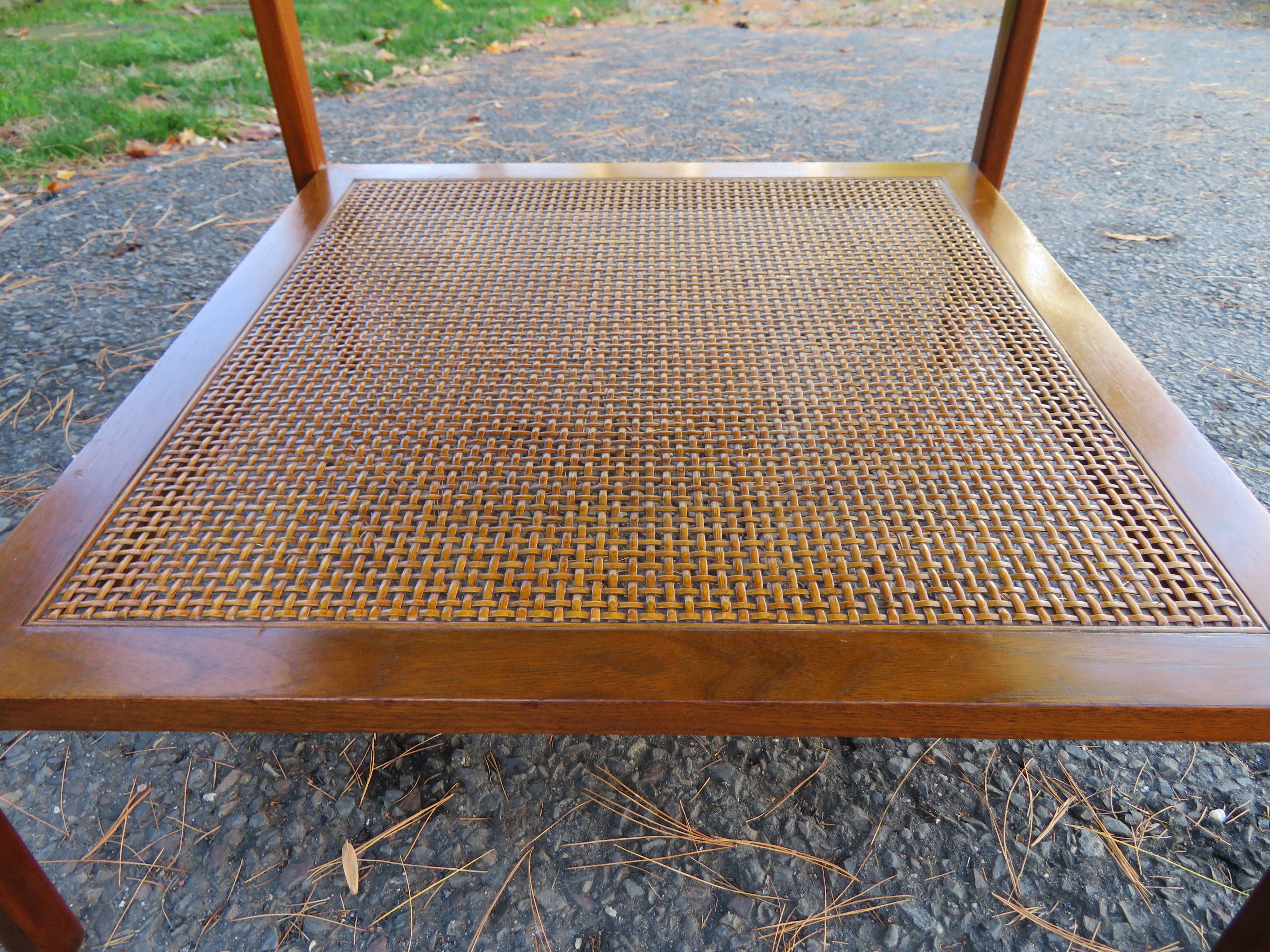American Lovely Widdicomb Walnut & Cane Single Drawer End Table Mid-Century Modern For Sale