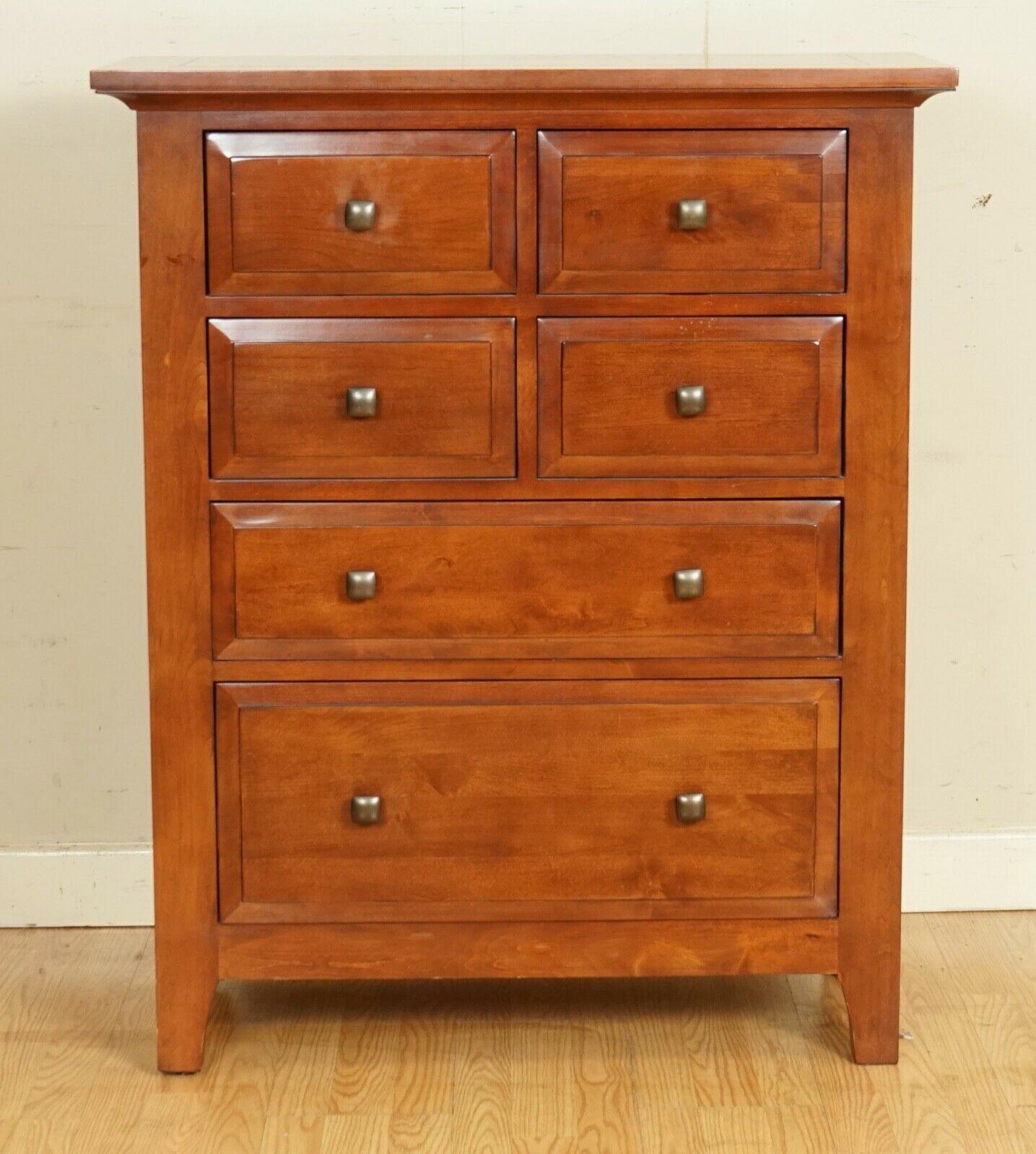 We are delighted to sell this Lovely Willis & Gambier mahogany chest of drawers.
Made from Hevea wood and Prima Vera Veneers.

We have lightly restored this by giving it a hand clean all over, wax and hand polish. 

Please view our pictures as